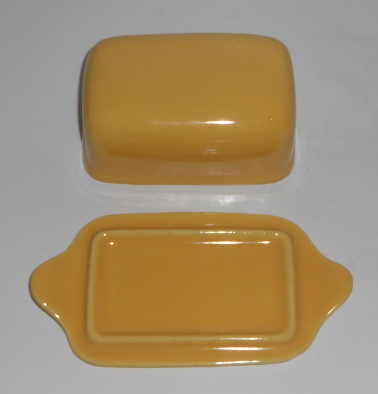 VINTAGE Bauer Pottery La Linda Yellow Butter Dish w/Lid