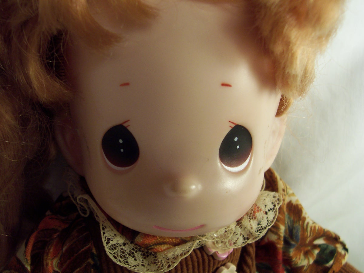 Precious Moments Doll Enesco 2000