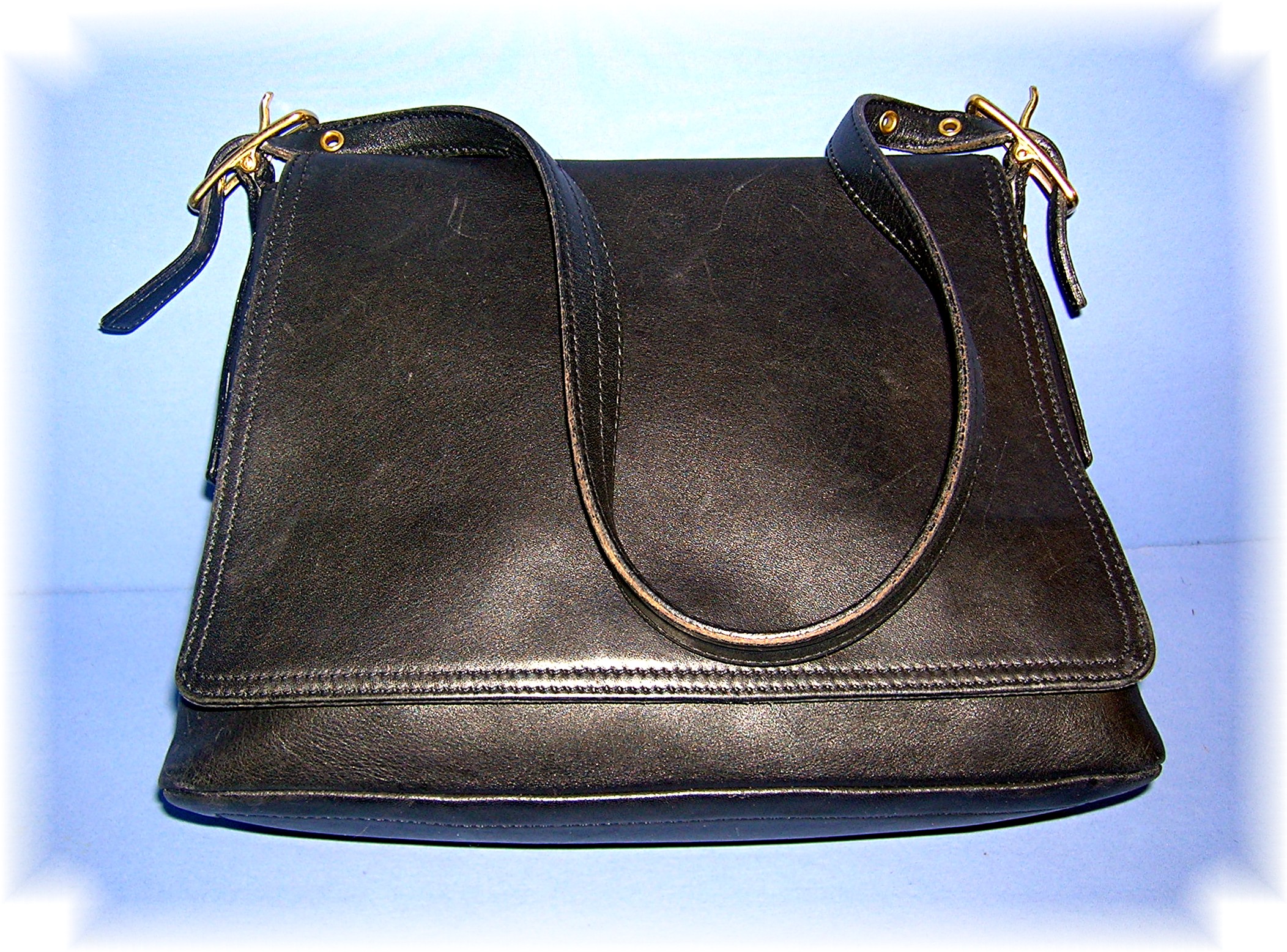 Black COACH Leather Shoulder Bag