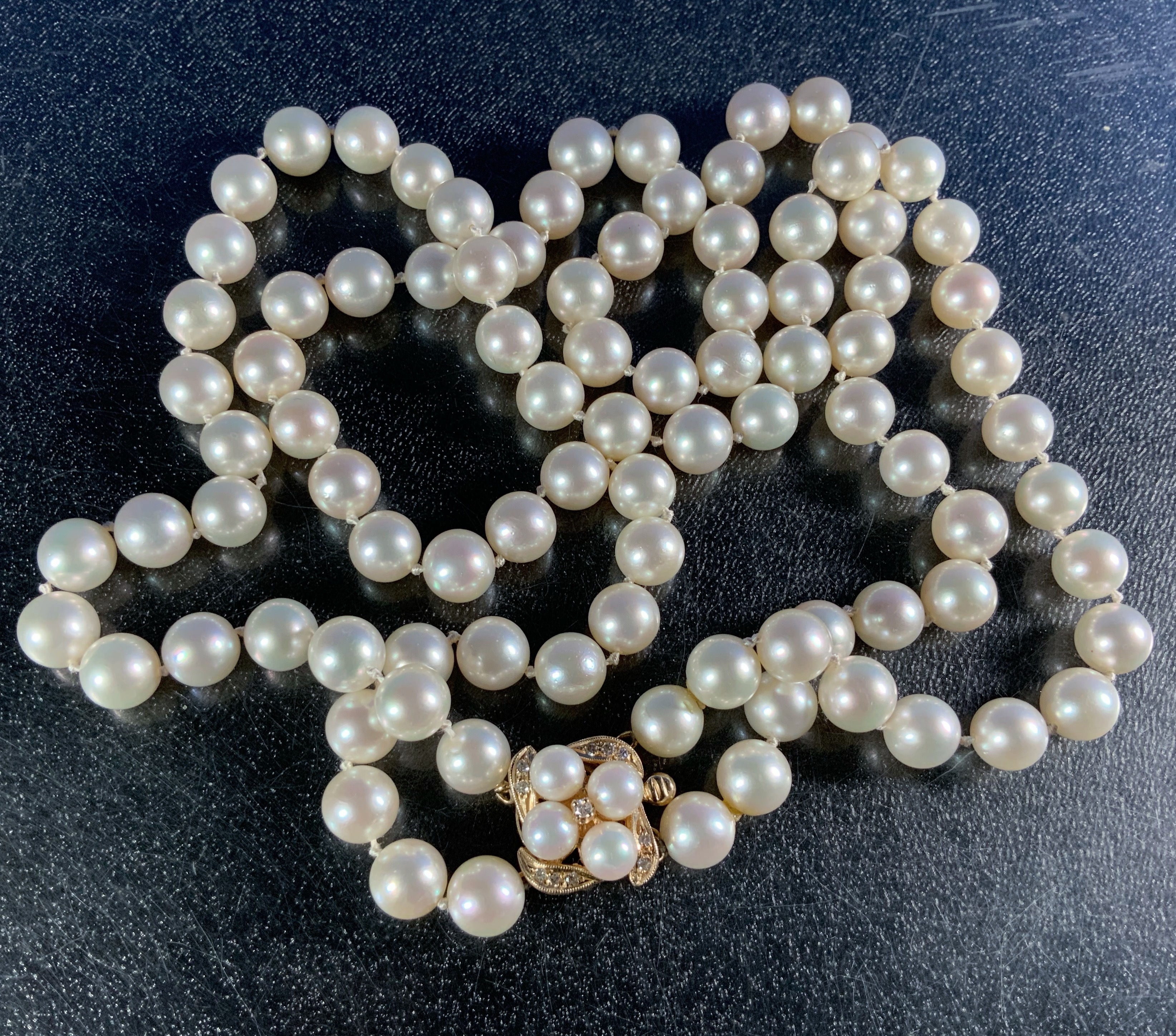 14K Yellow Gold Diamond Pearls Clasp 2 Row Cultured Pea