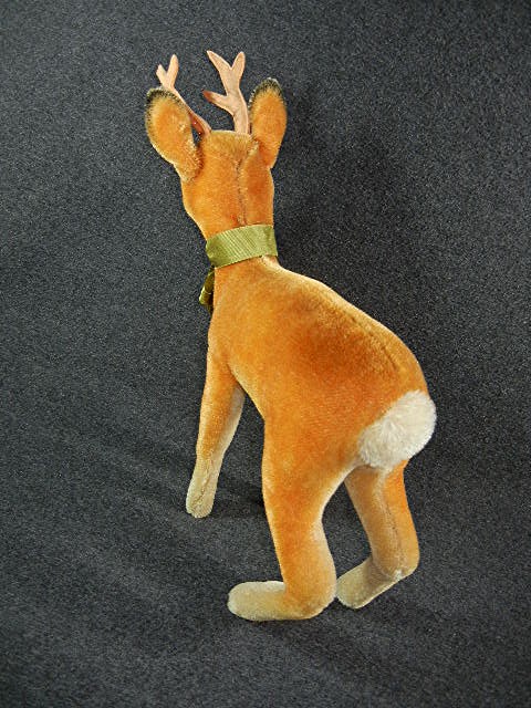 Steiff Vintage Buck Deer, 12 inches with tags