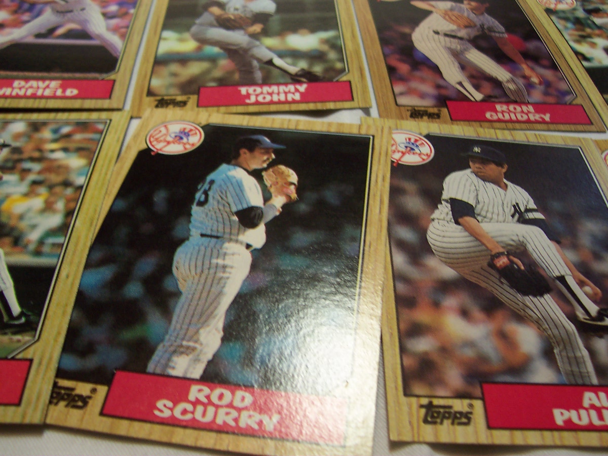 Baseball Cards N Y Yankees 30 card set 1987