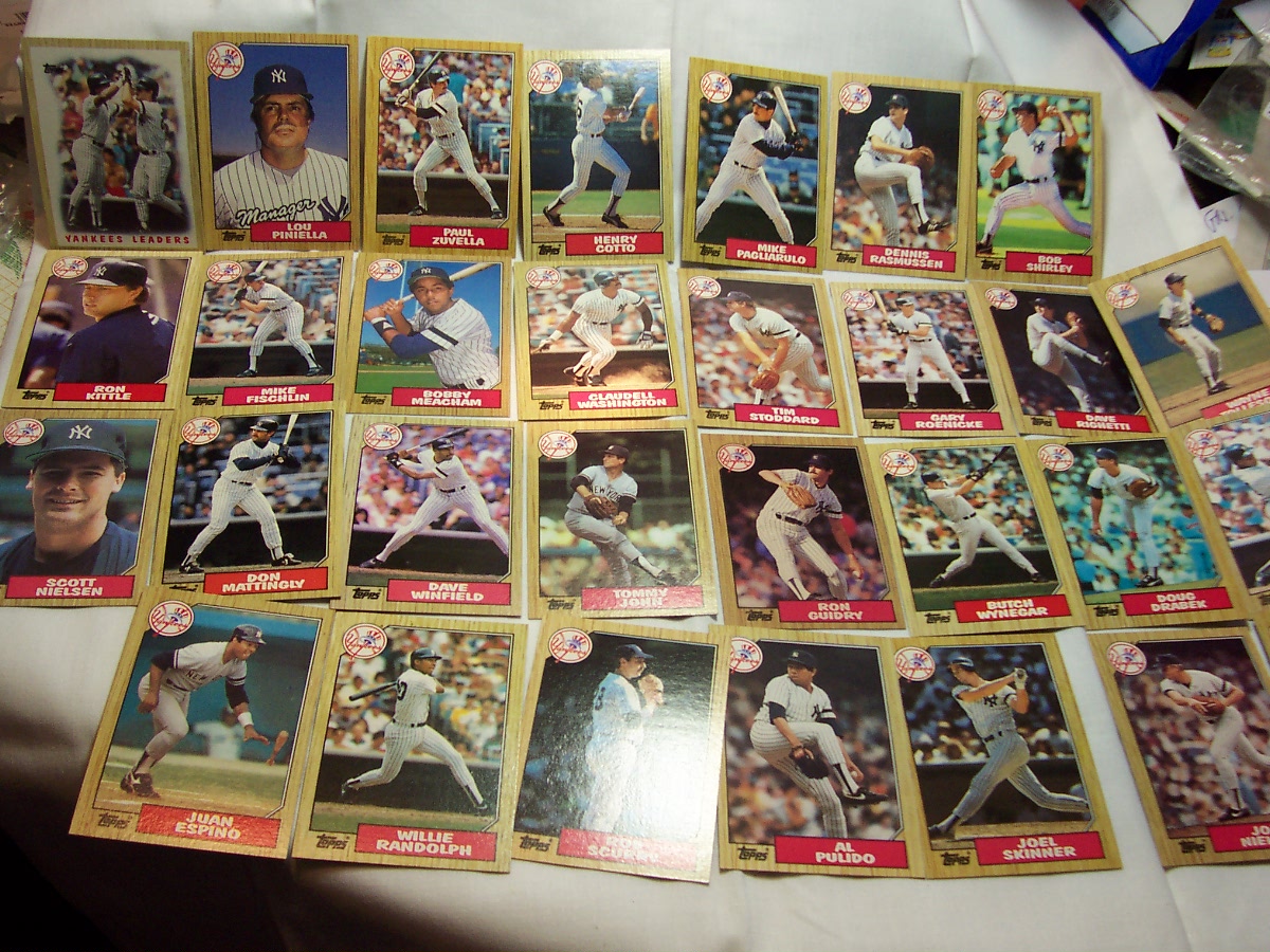 Baseball Cards N Y Yankees 30 card set 1987