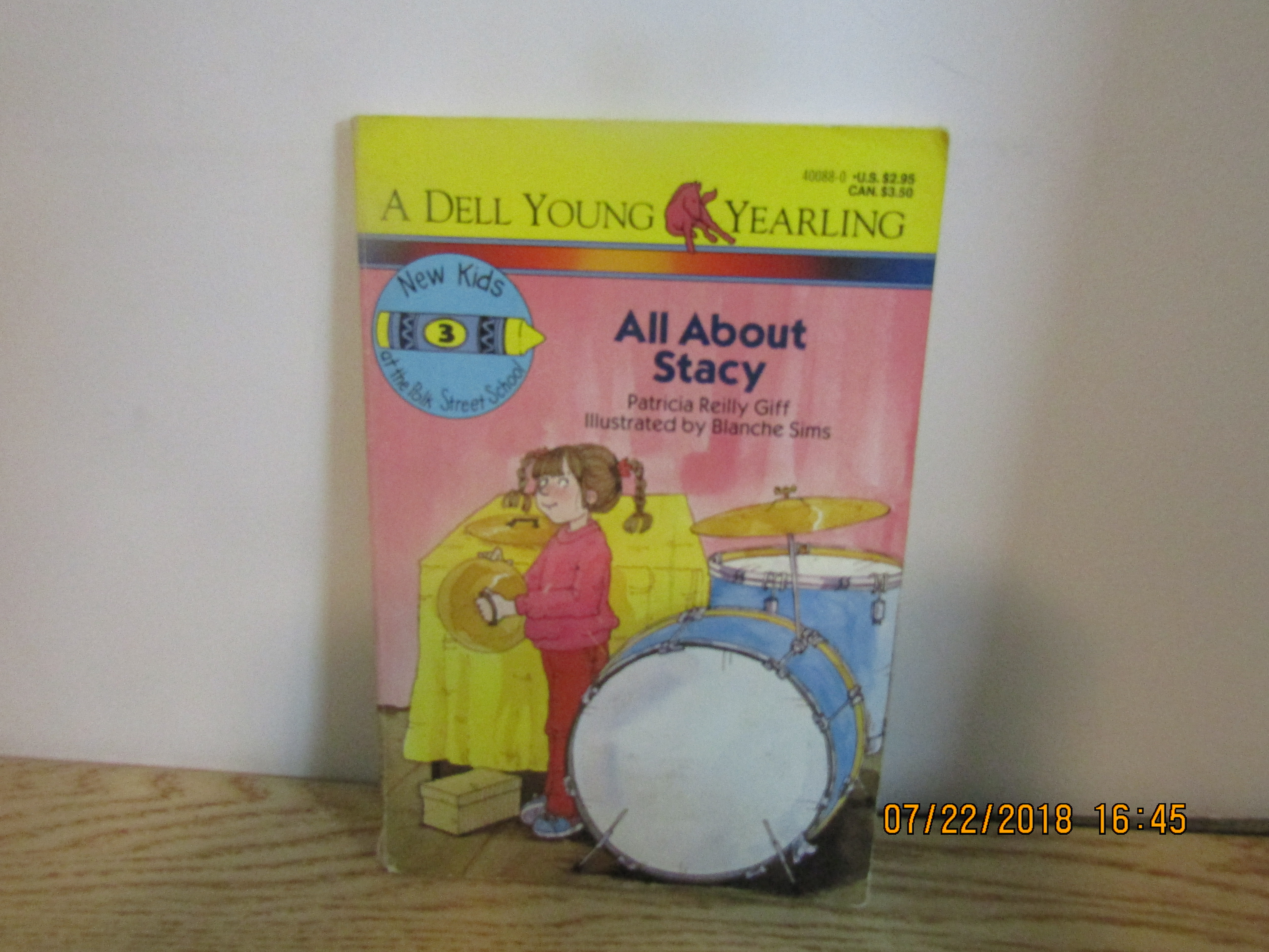 Dell Young Yearling Book All About Stacy