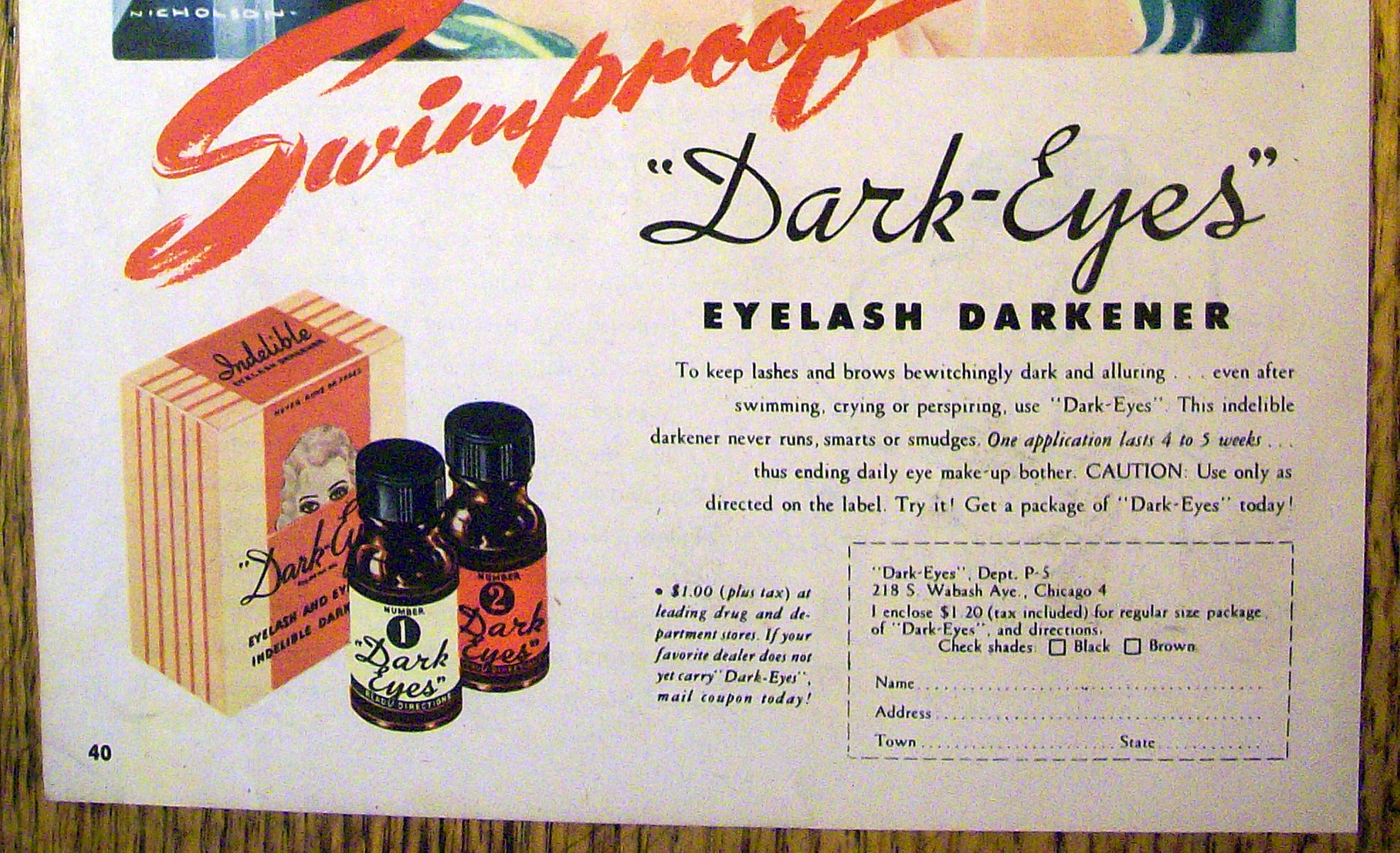 1945 Dark Eyes Eyelash with Lovely Woman In Pool