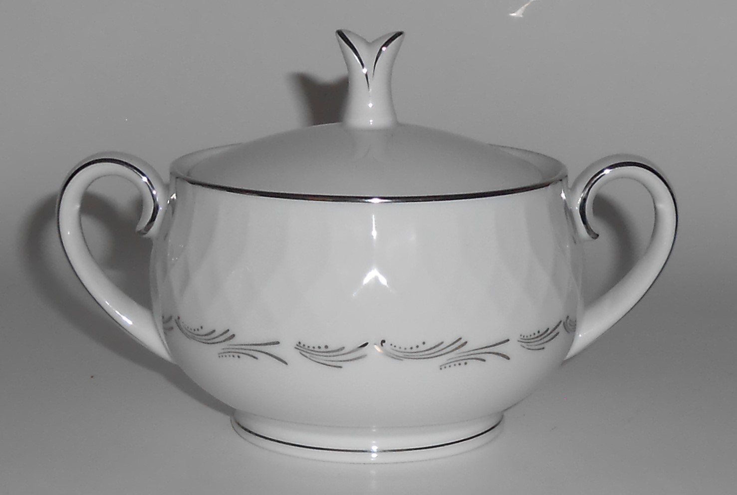 Noritake China Porcelain Platinum Sabina Sugar Bowl