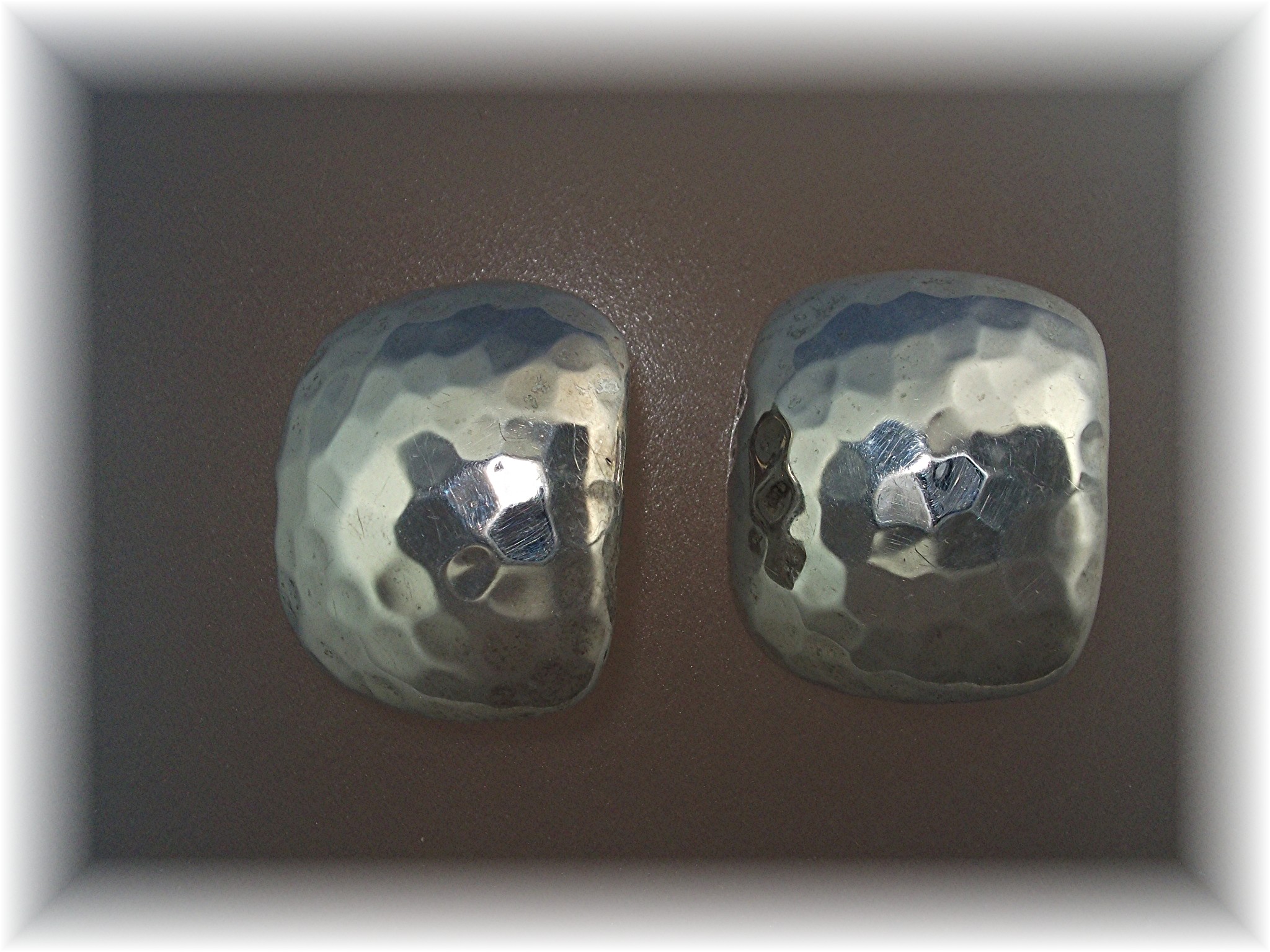 Taxco Mexico Sterling Silver Large Dimpled Clip Earring