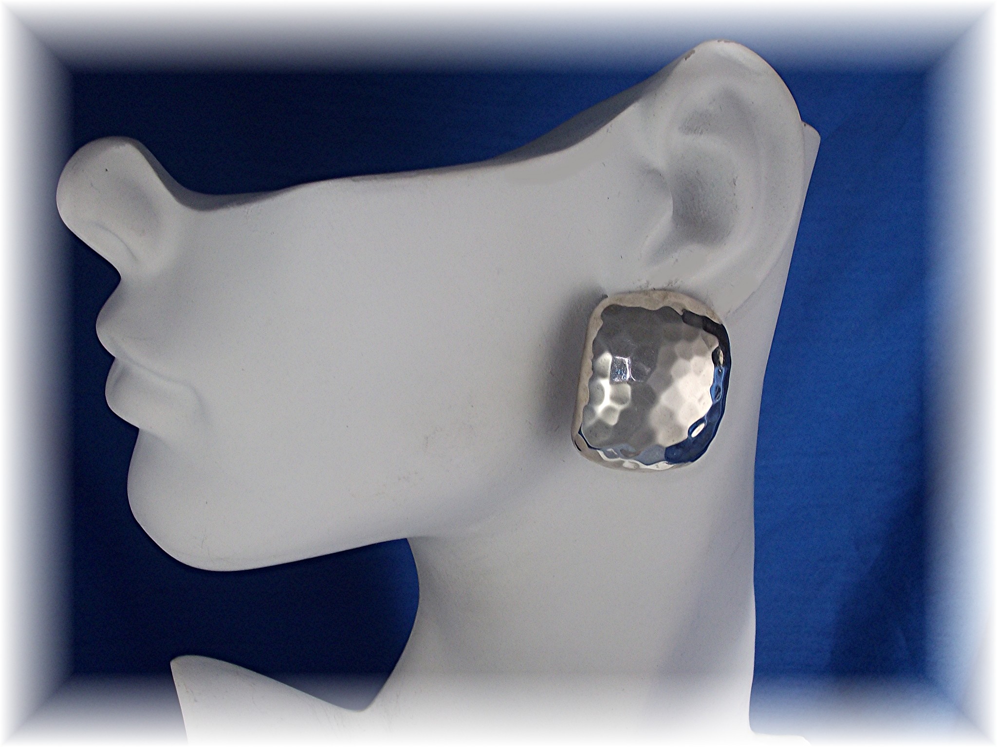Taxco Mexico Sterling Silver Large Dimpled Clip Earring