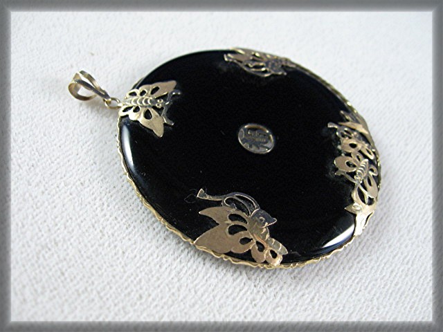 14 K Gold Black Onyx Oriental Butterflies Pendant