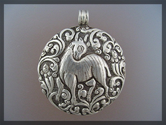 Pendant Sterling Silver Mythological Animal Flowers Vin