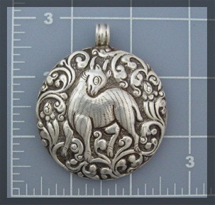 Pendant Sterling Silver Mythological Animal Flowers Vin