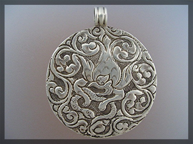 Pendant Sterling Silver Mythological Animal Flowers Vin