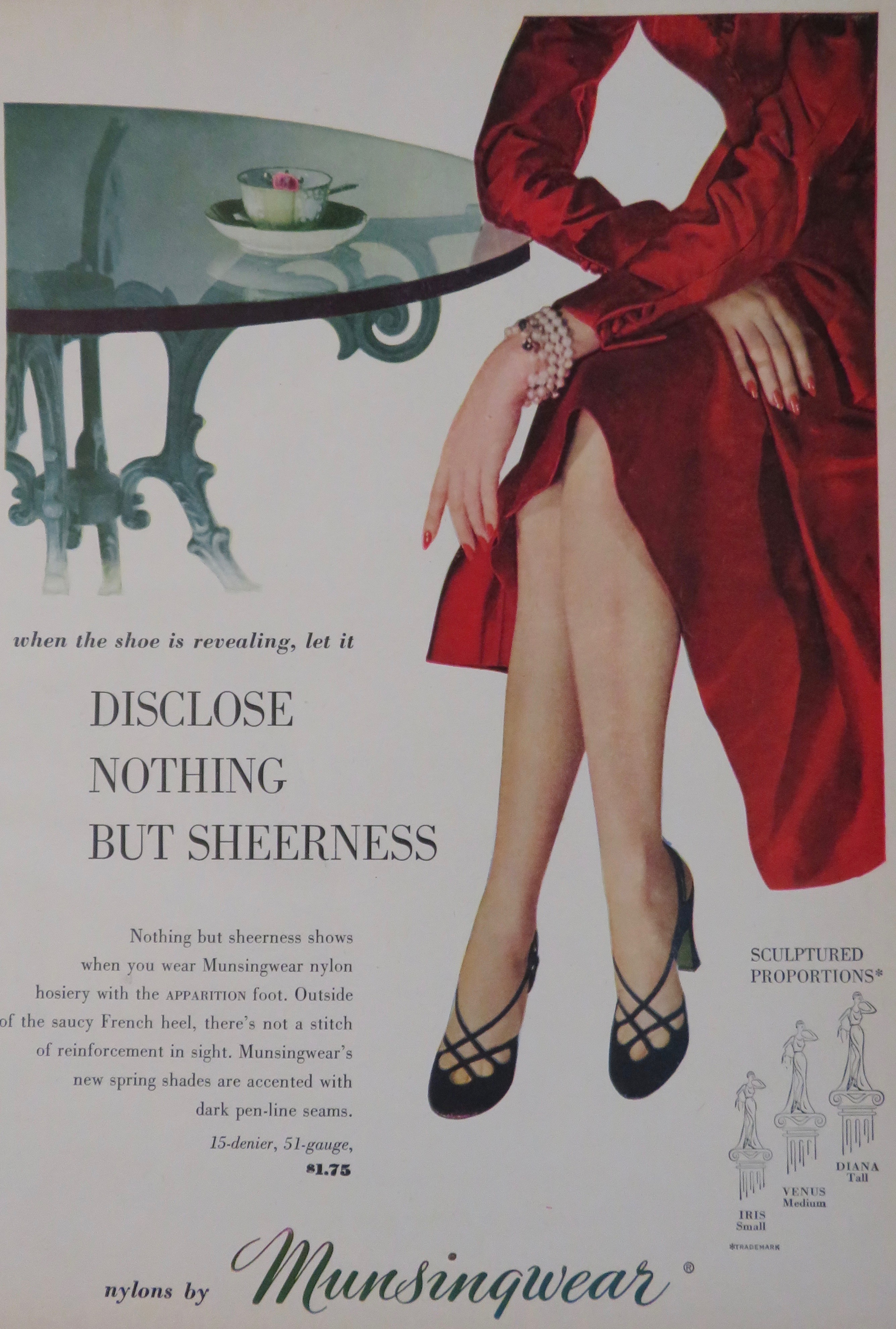 1951 Munsingwear Nylons w/ Hosiery with Apparition Foot