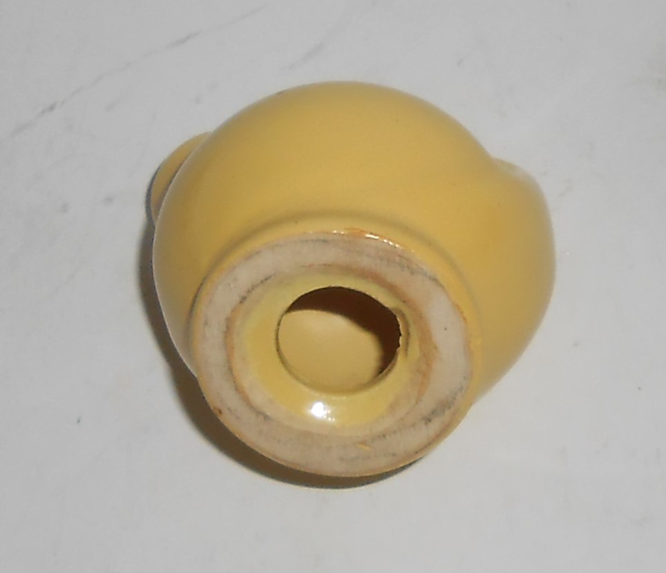 Metlox Pottery Poppy Trail Series 200 Yellow 234B Pepp