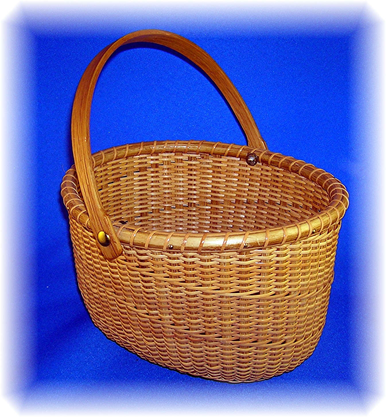 Nantucket Basket Signed 'Thr' Oval