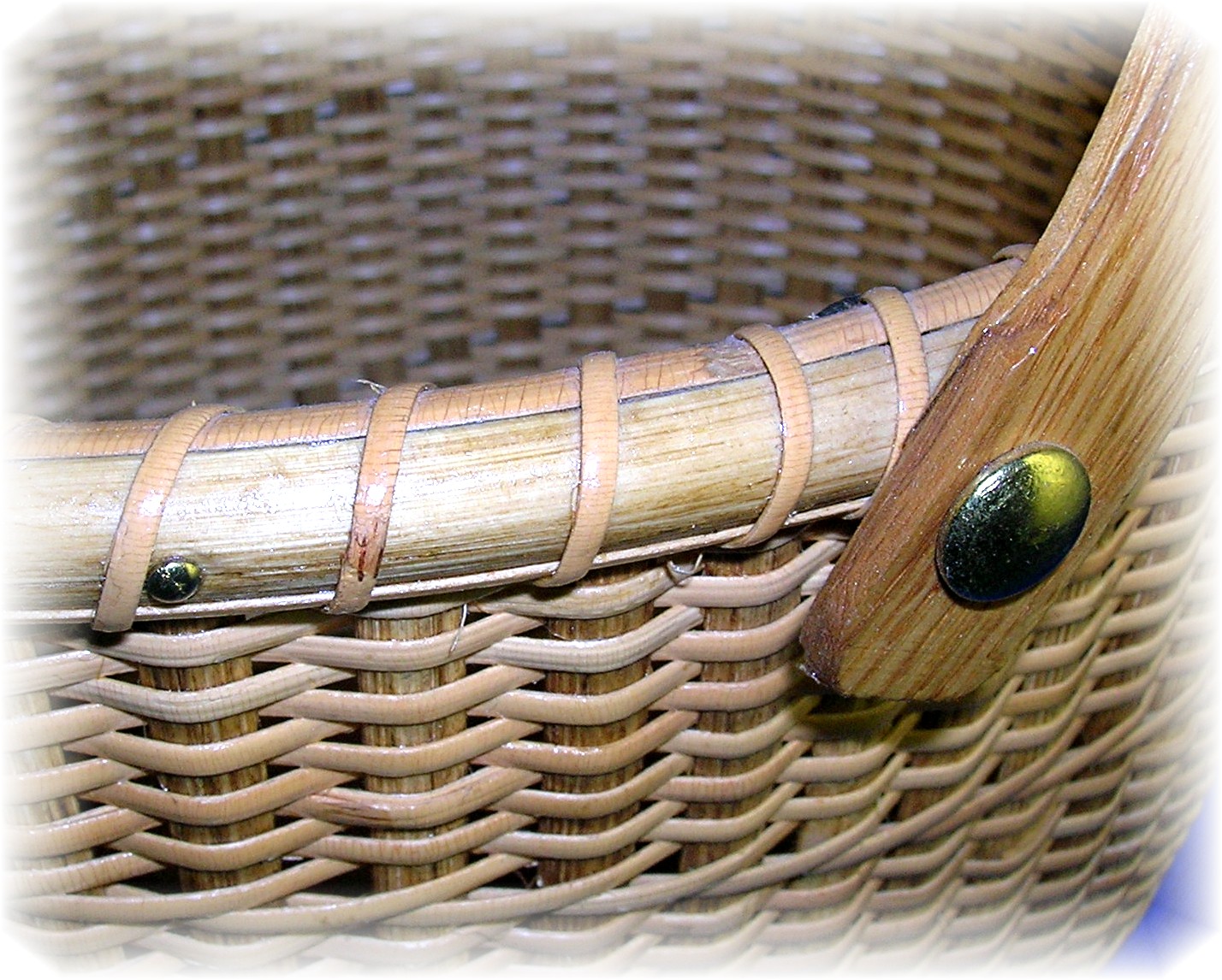 Nantucket Basket Signed 'Thr' Oval