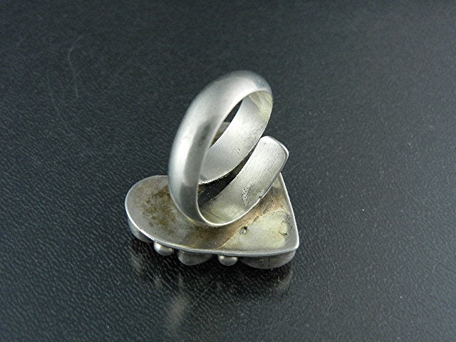 Native American Coral Sterling Silver Heart Ring Nakai