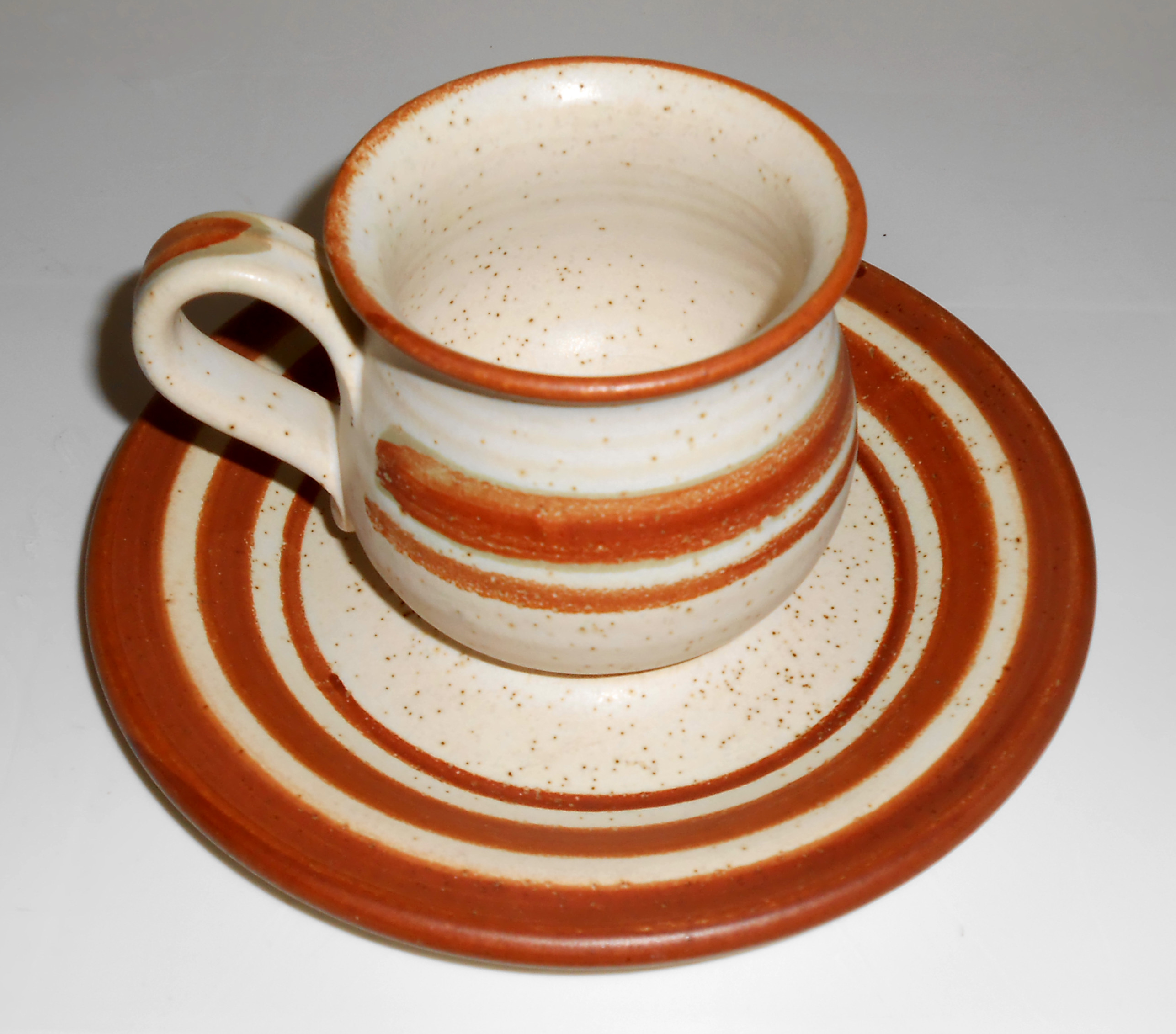 Bennett Welsh Studio Pottery Handmade Decorated Cup/Sau