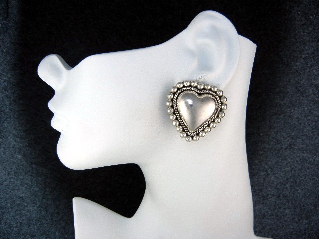 Taxco Mexico Sterling Silver Heart Clip Earrings TC 171