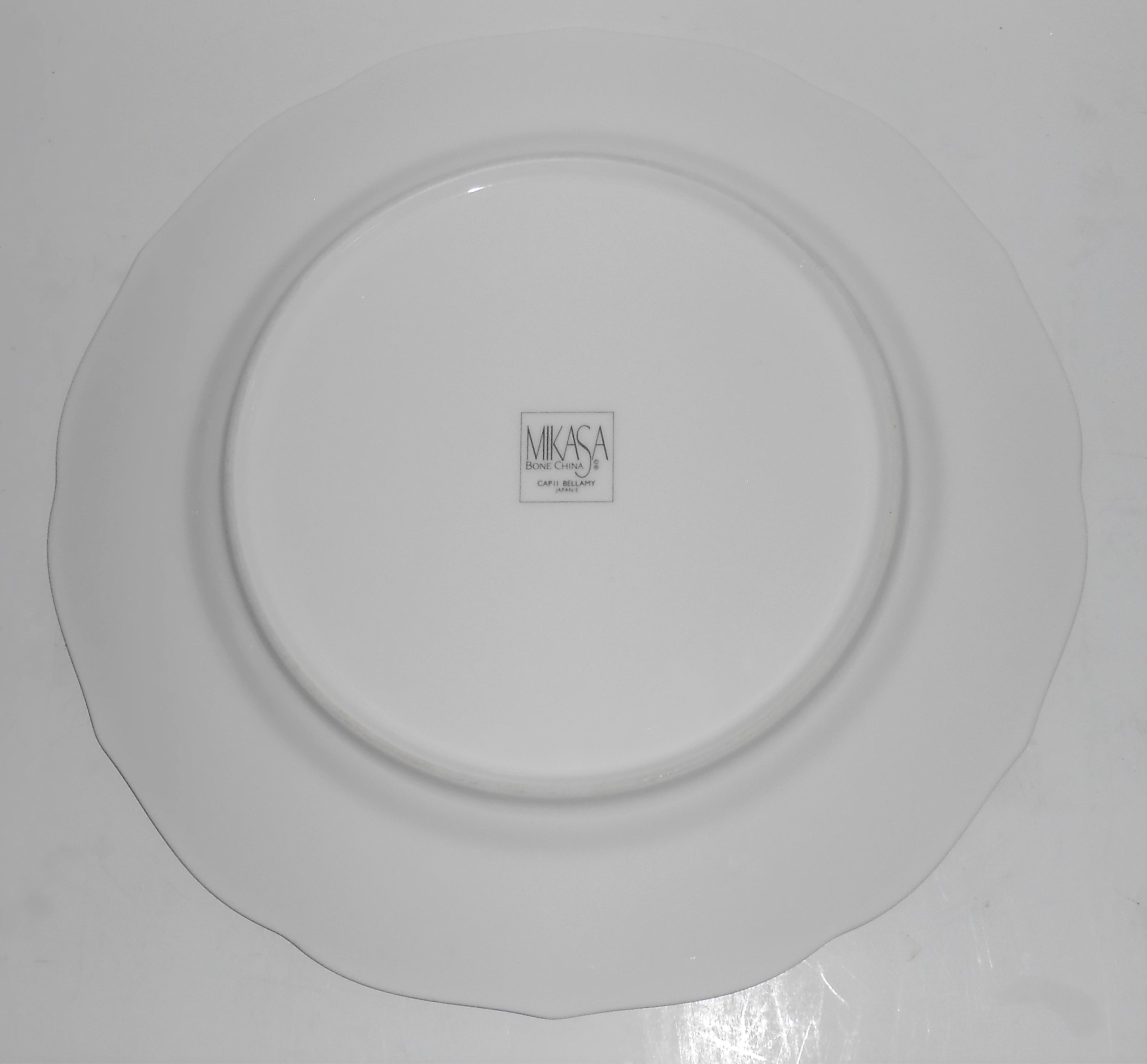 Mikasa Bone China Bellamy Dinner Plate