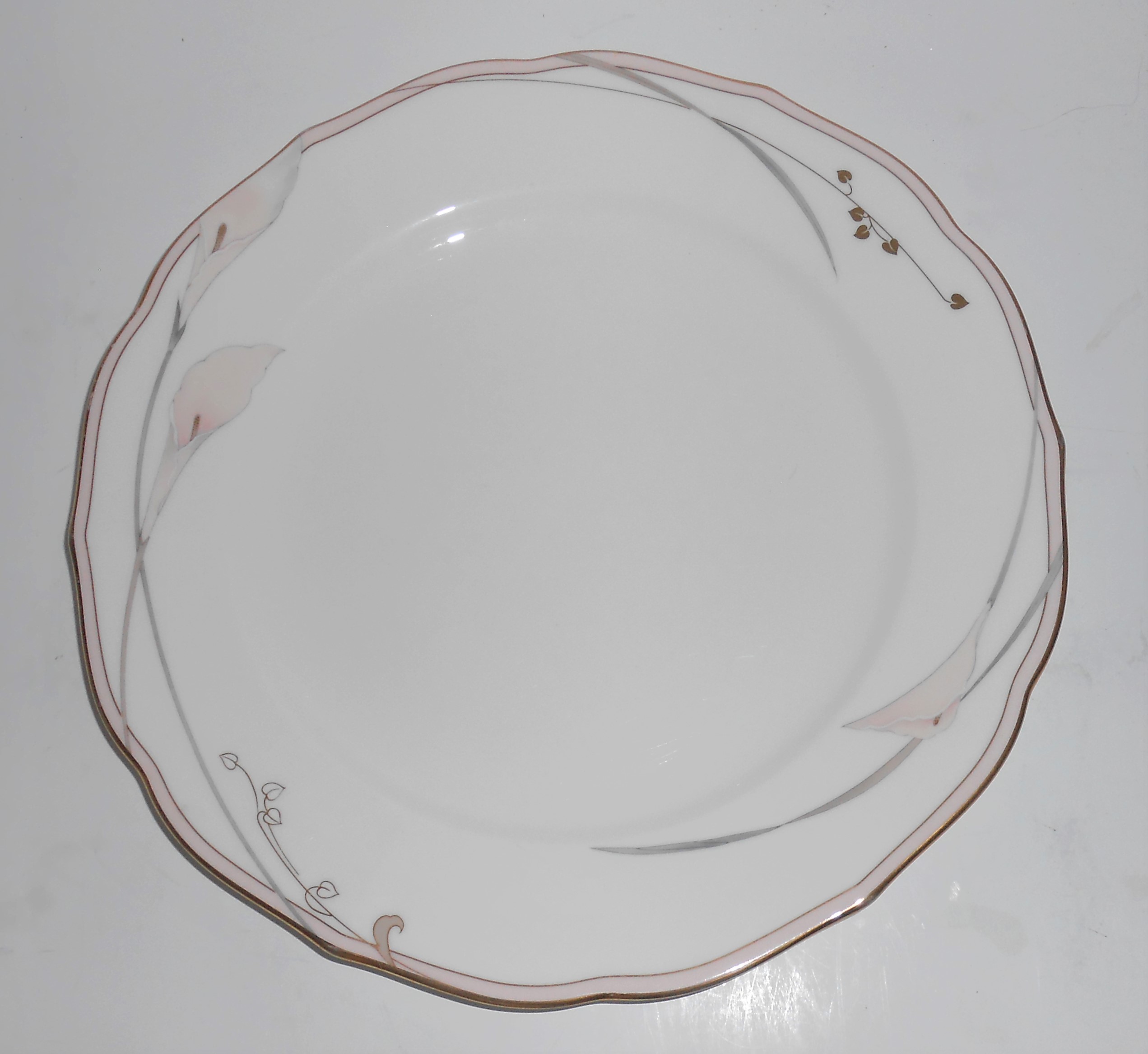 Mikasa Bone China Bellamy Dinner Plate