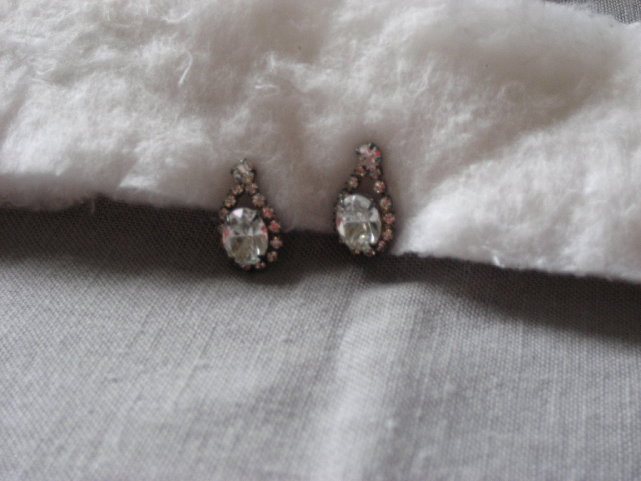 Rhinestone Pierce Earrings