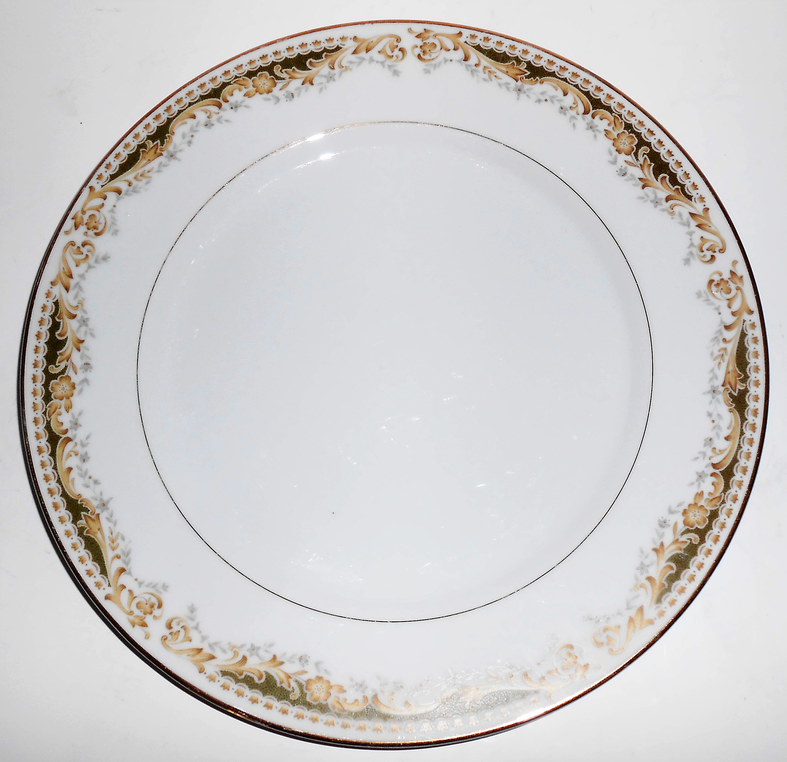 Signature Collection Fine China Porcelain Queen Anne D