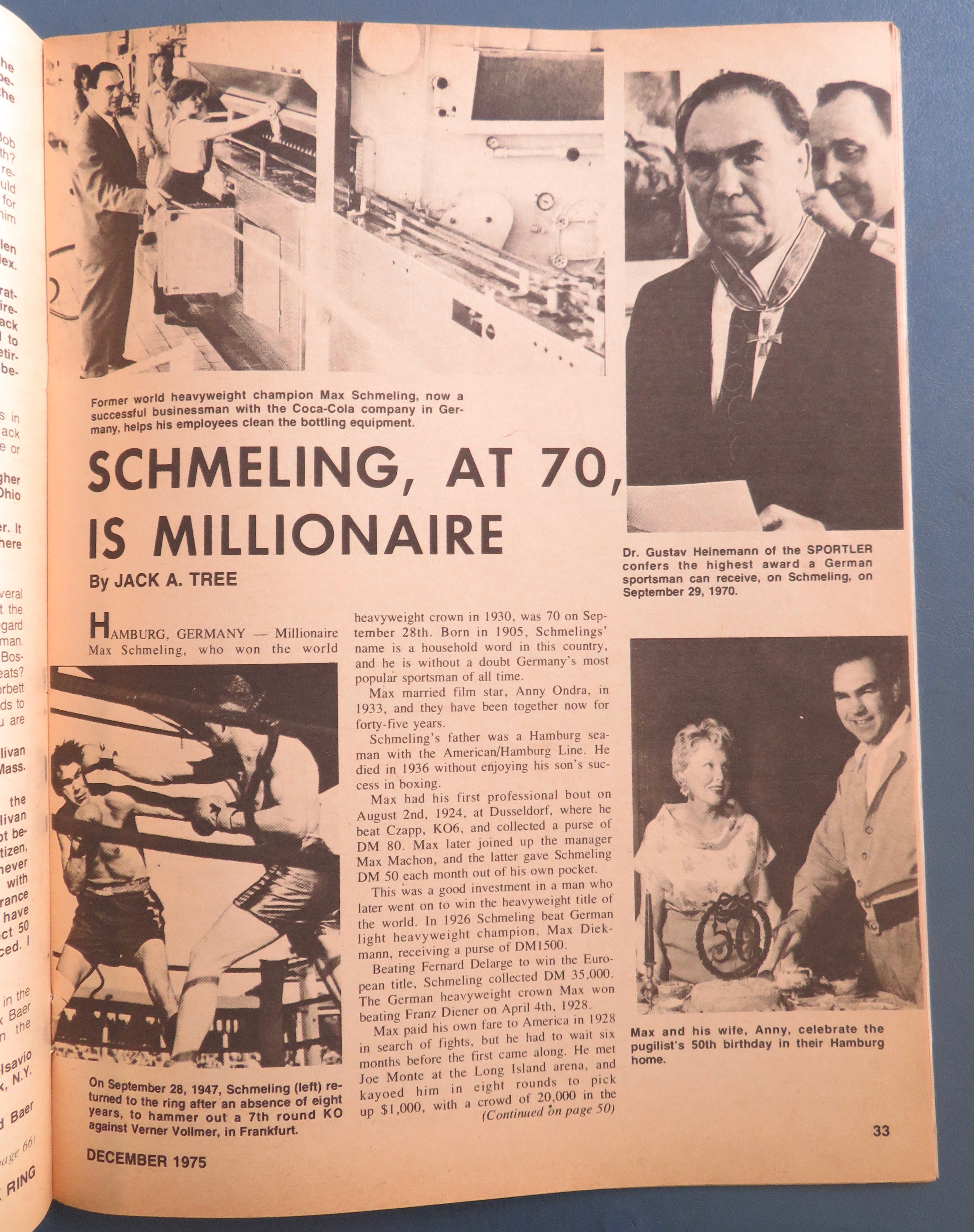 The Ring Magazine December 1975 Ali-Frazier Super Fite