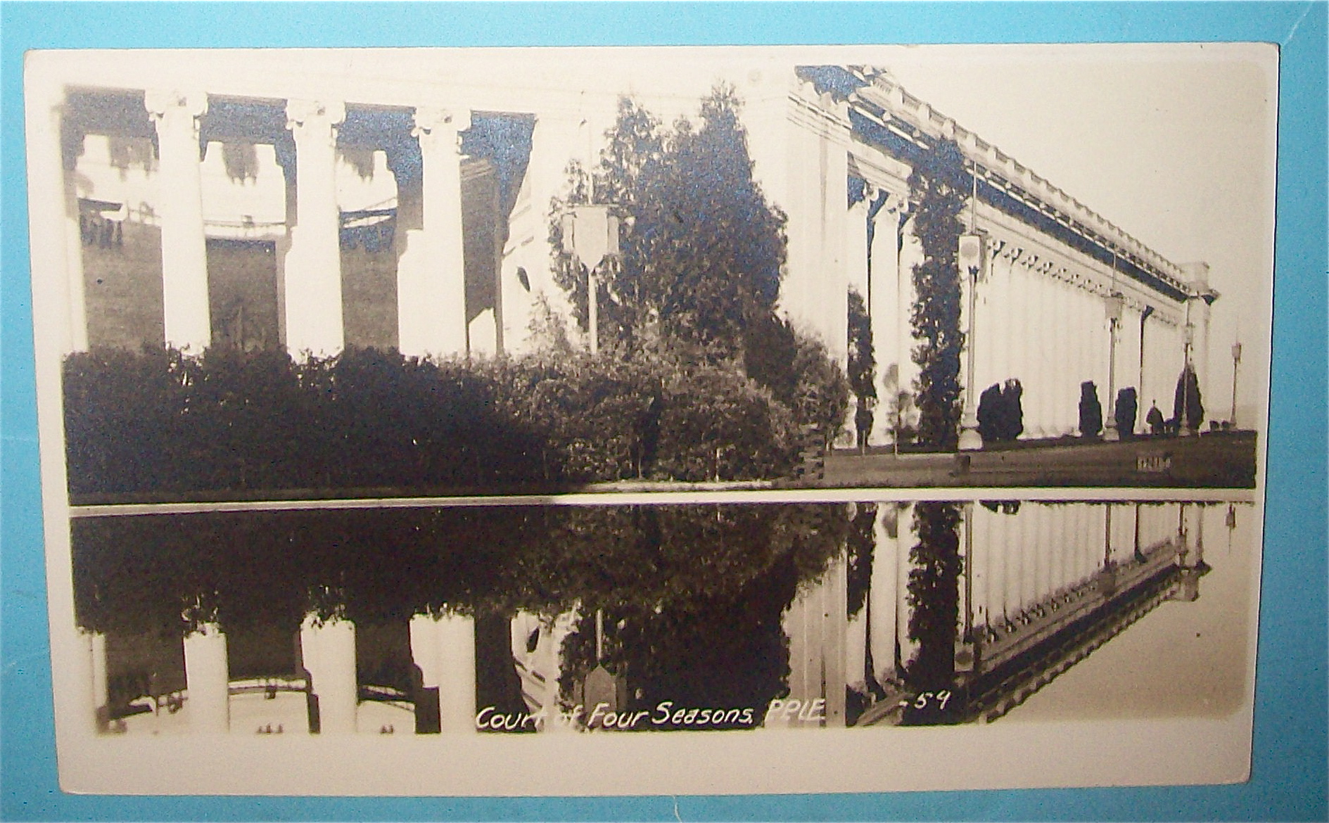 Court Of Four Seasons Postcard (Pan Pac Intl Expo)