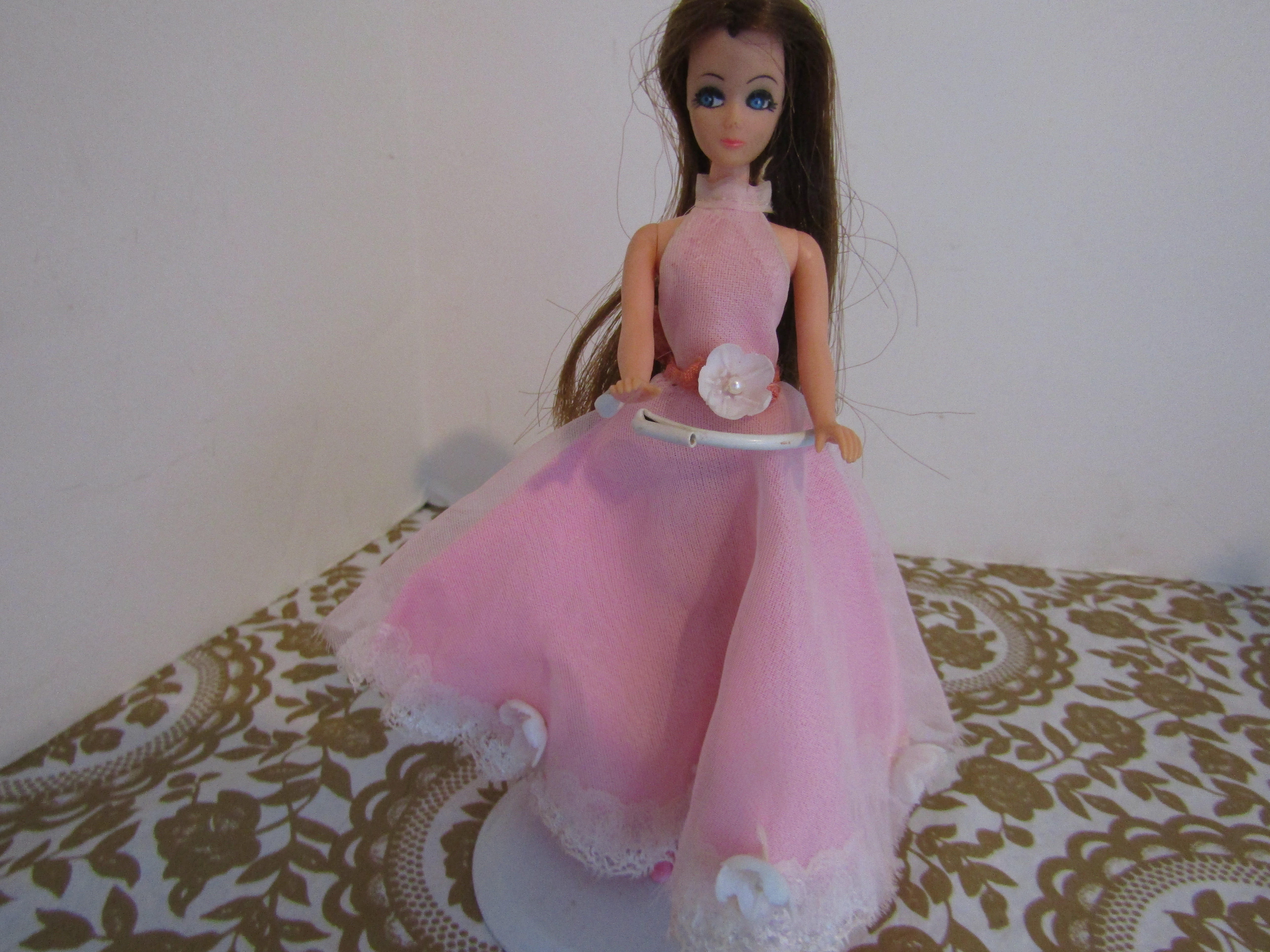 Vintage Miniature Fashion Doll Dawn 4