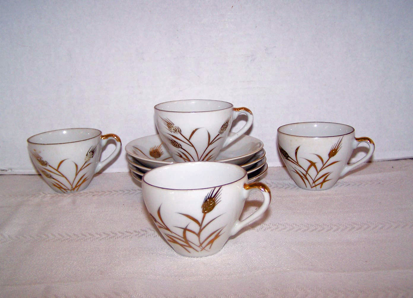 4 Cups & Saucers Demitasse Sets, Shafts of Wheat Design