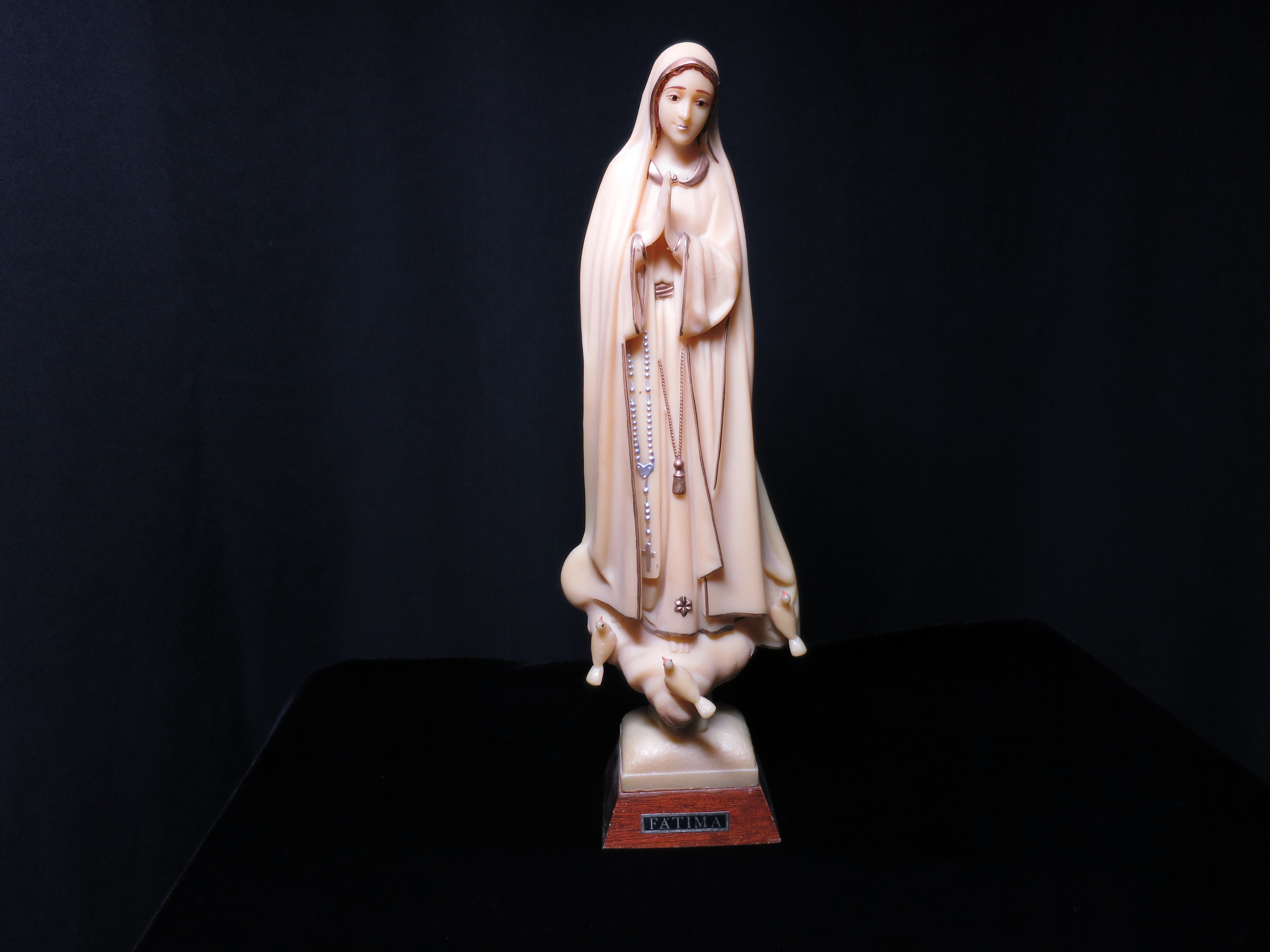Vintage Our Lady of Fatima Portugal Statue figurine