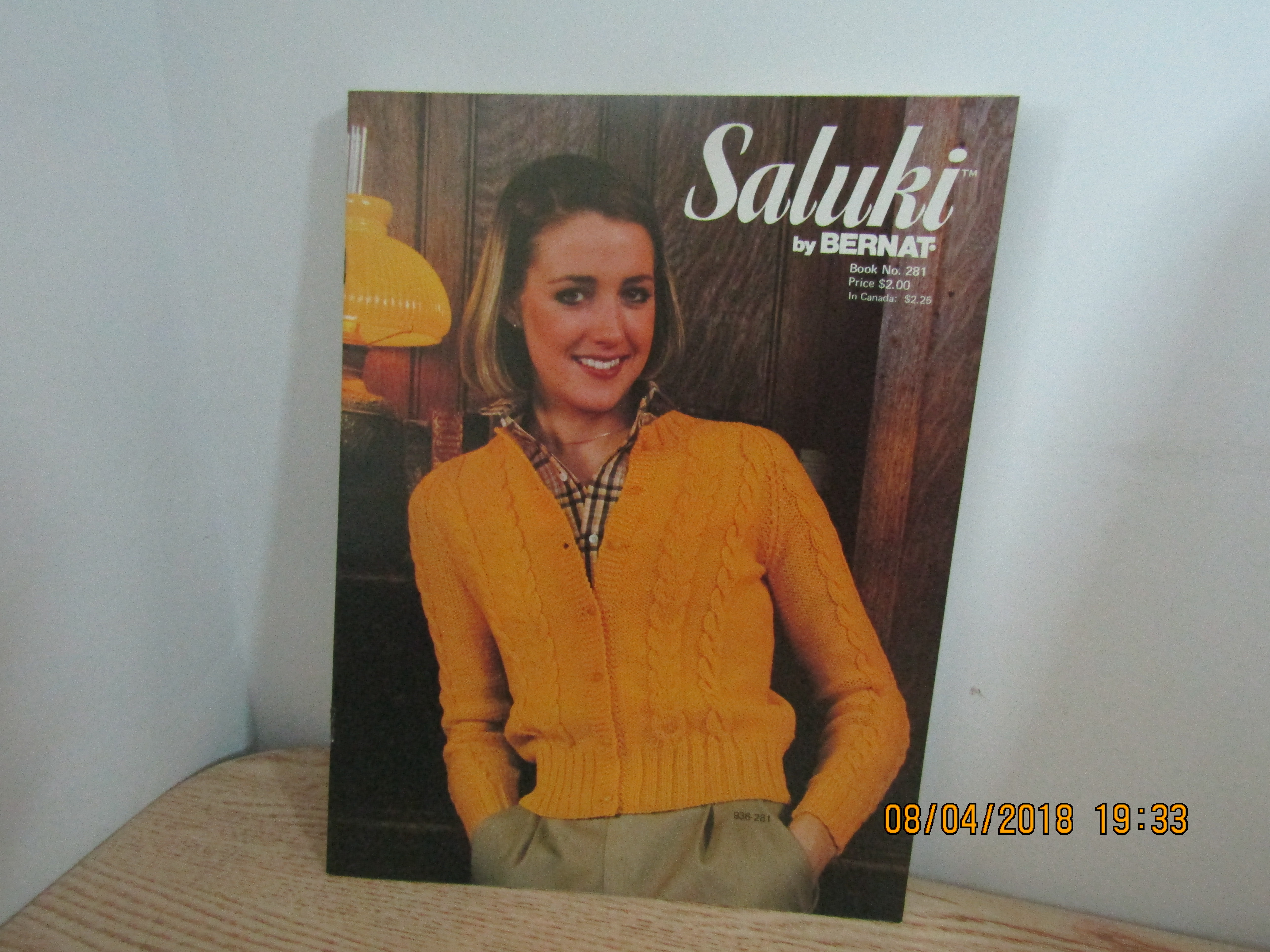 Bernat Saluki Women's & Men's Sweaters #281