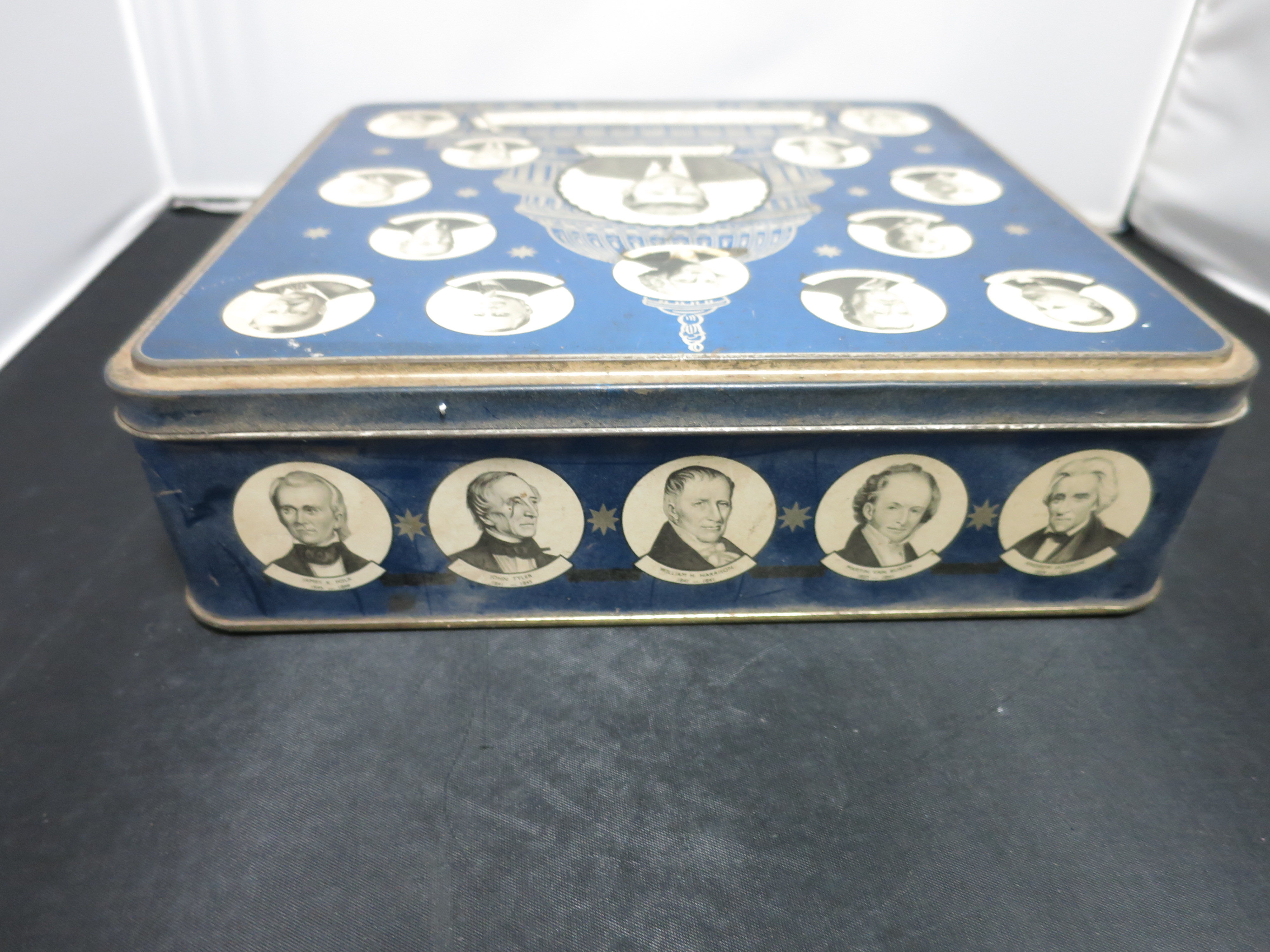 Presidents Of the United States Of America tin 1960s