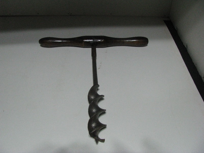 Antique T-Handle Wood Auger Hand Drill - Primitive Woodworking Tool