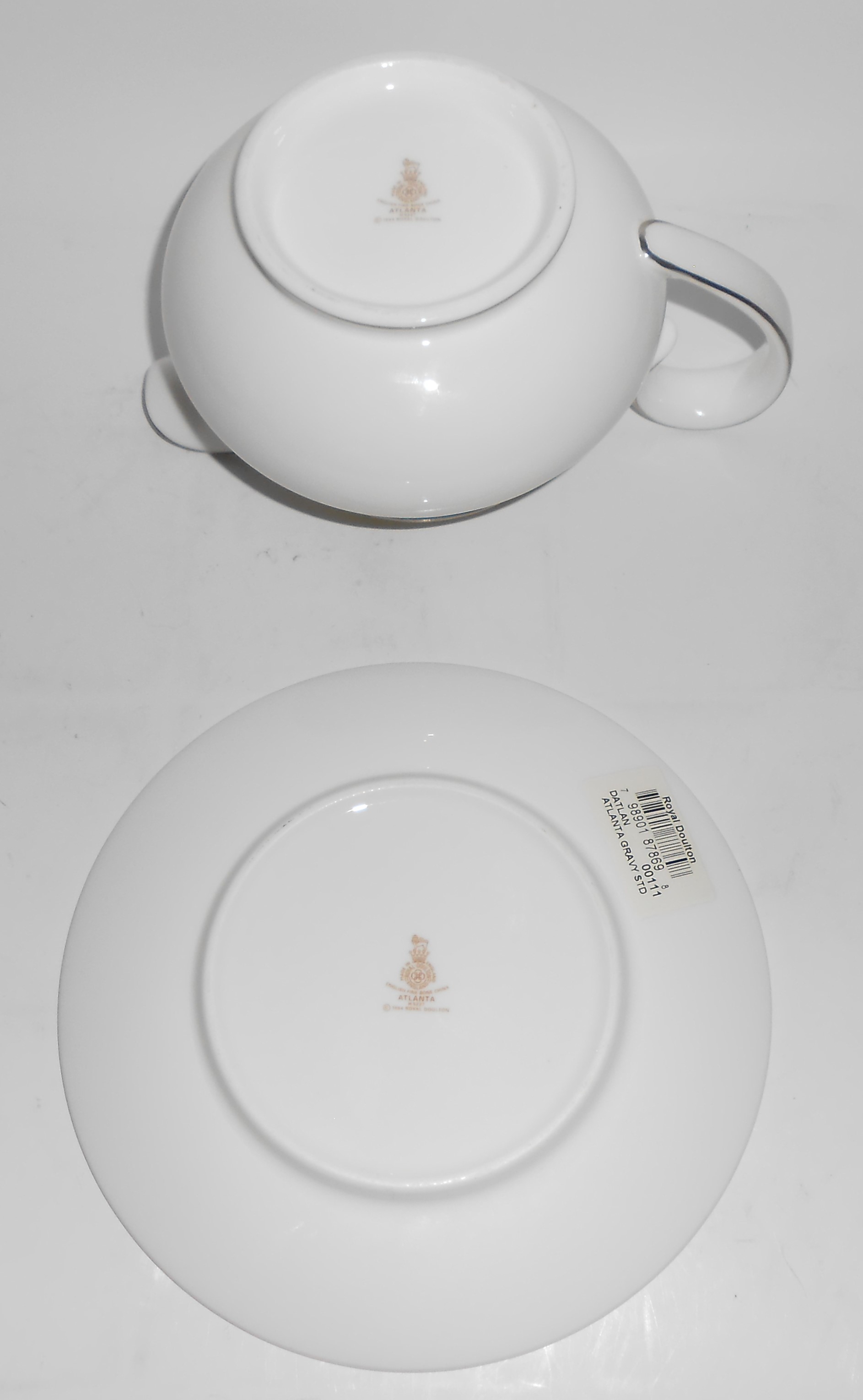 Royal Doulton Fine China Platinum Band Atlanta Gravy Bo