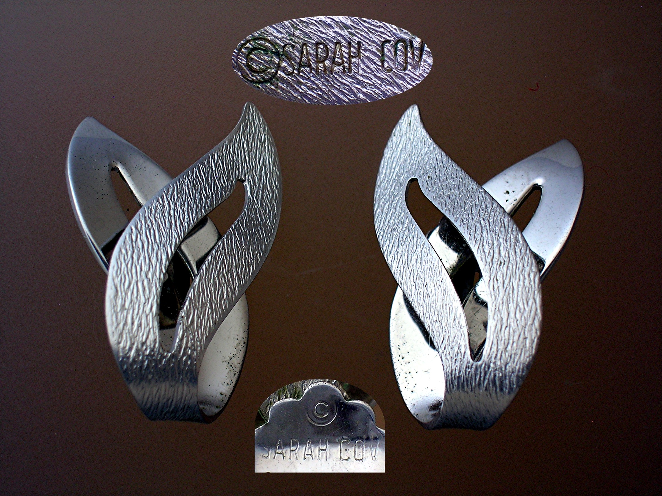 Classic Sarah Coventry Leaf Clip Earrings