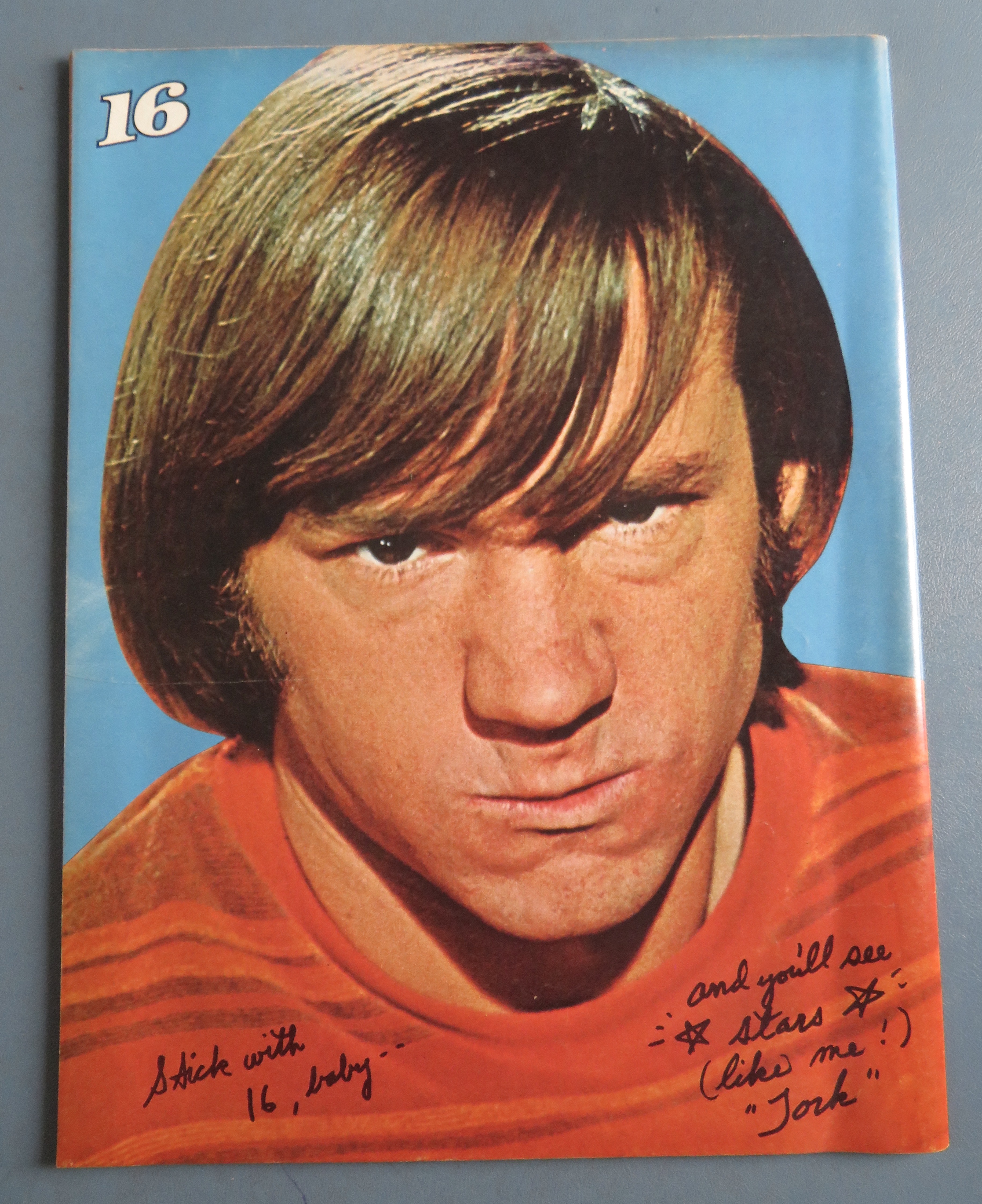 16 Magazine June 1967 Beatles, Monkees & Raiders