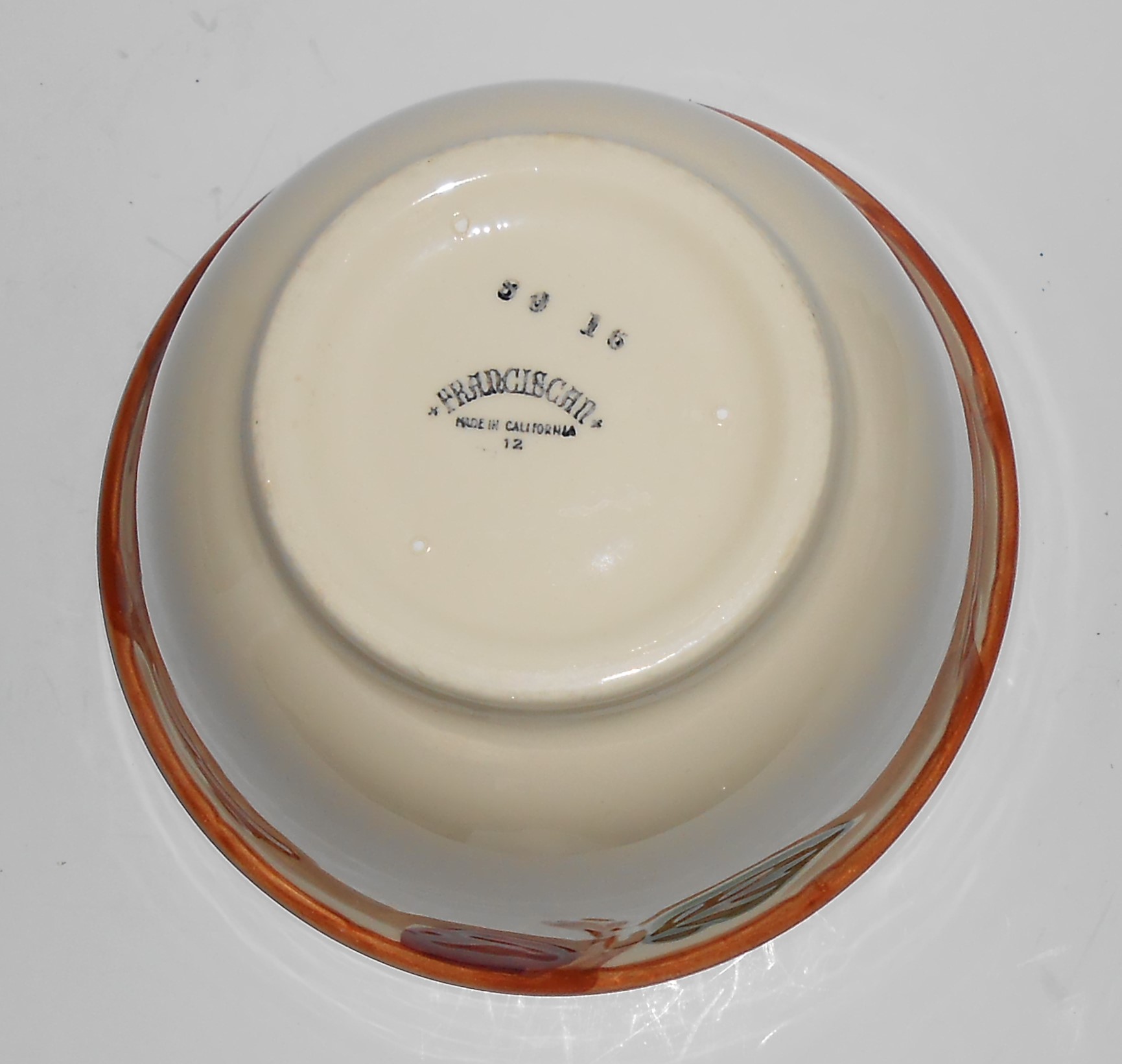 EARLY Franciscan Pottery Apple U.S.A. 7'' Mixing