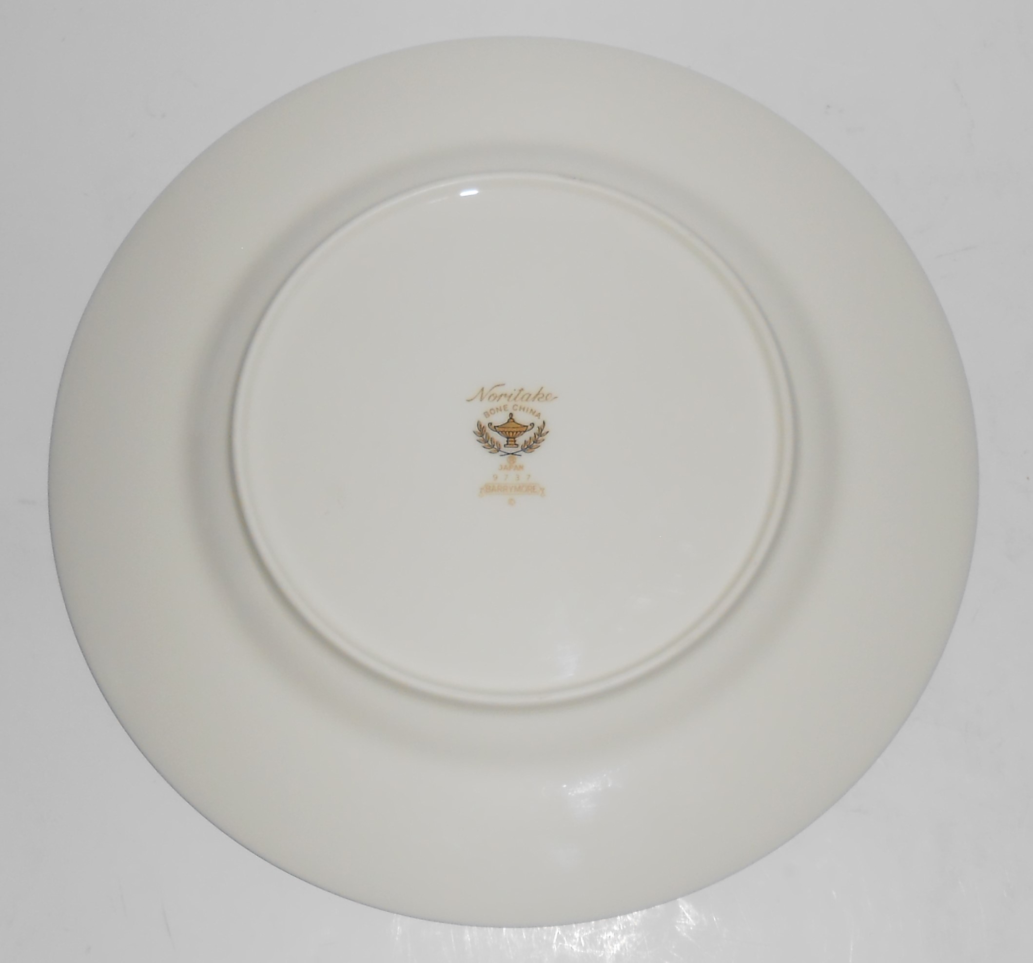 Noritake China Porcelain Barrymore Gold 9737 Salad Plat