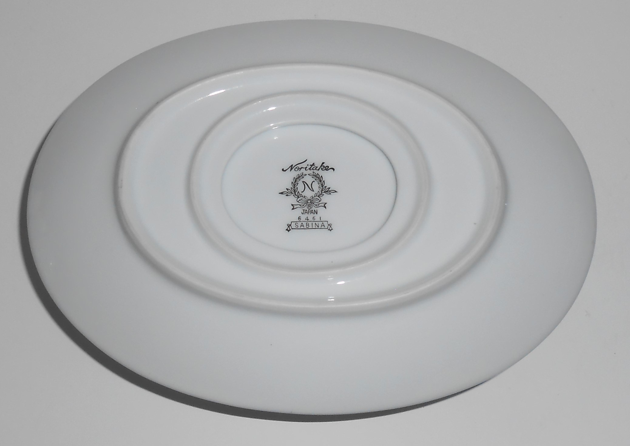 Noritake China Porcelain Platinum Sabina Gravy Bowl