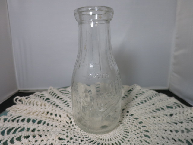 Weaver Quality Blue Ribbon milk bottle on pint