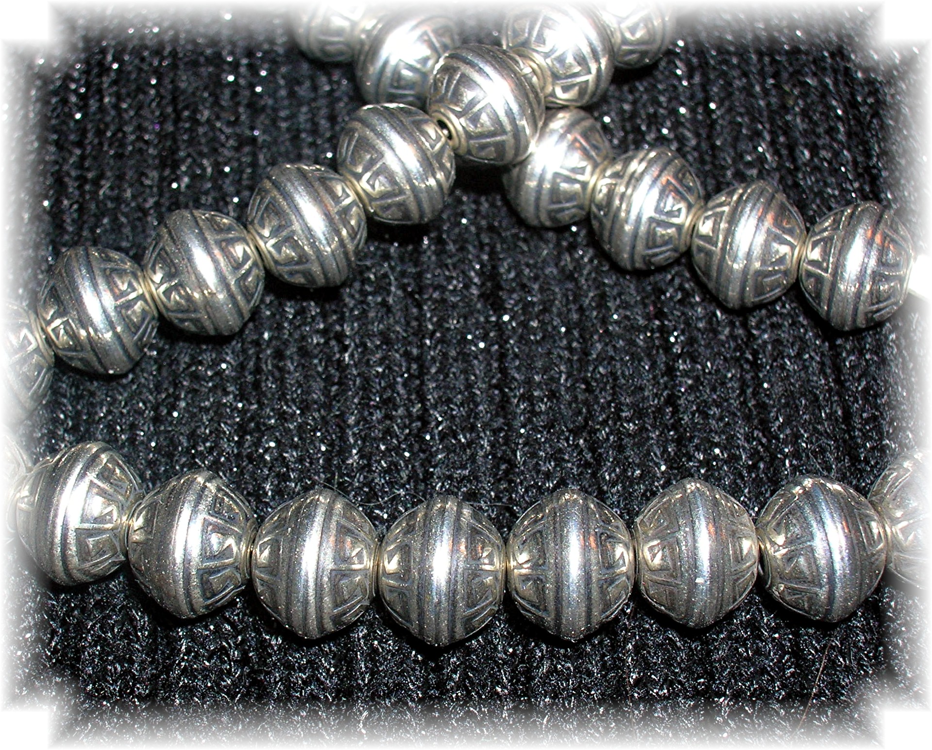 Native Ameican Hand Made Sterling Silver Beads Necklace