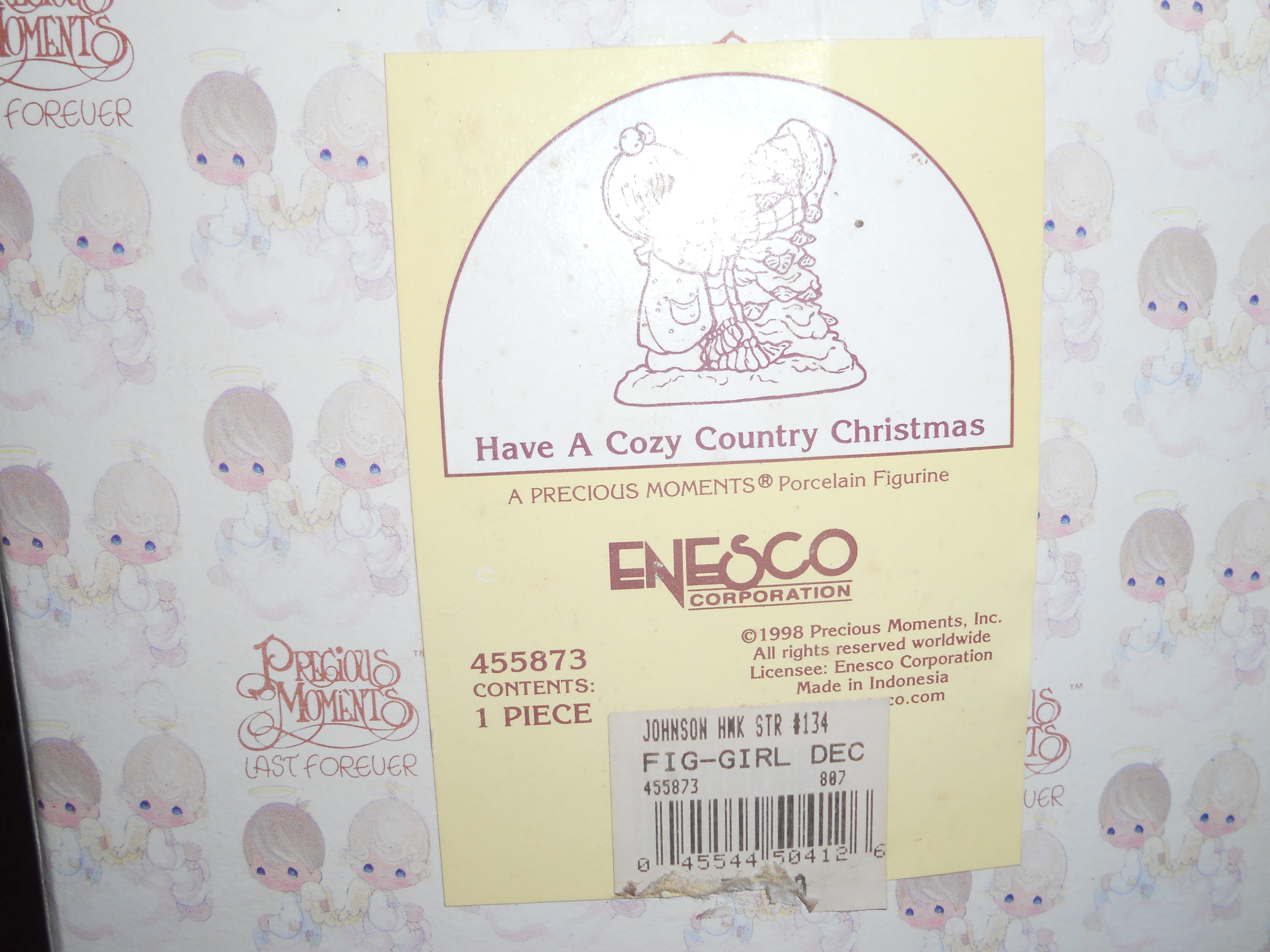 Precious Moments a Cozy Country Christmas