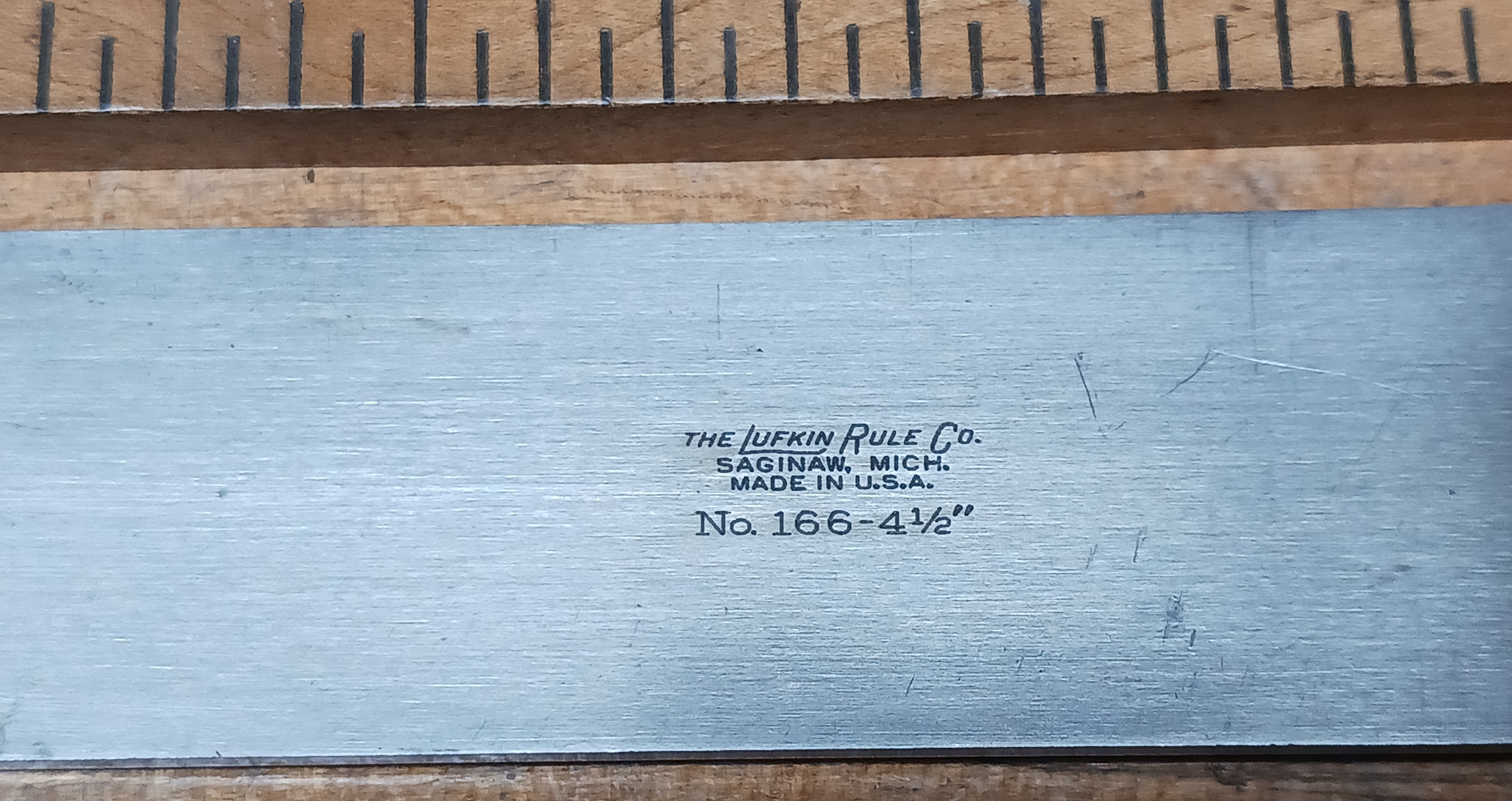 Lufkin Precision Solid Steel Square No. 166 - 4.5