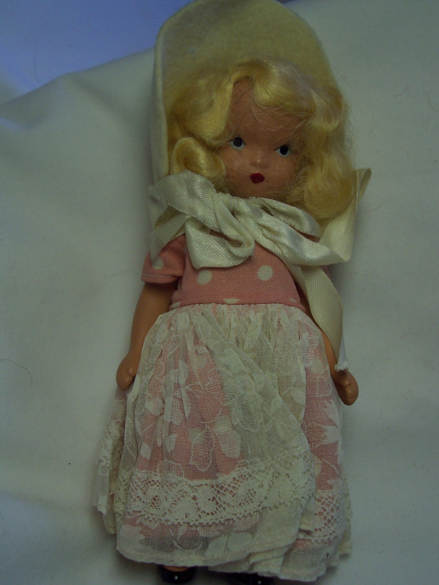 Nancy Ann Storybook Doll Little Miss Muffet
