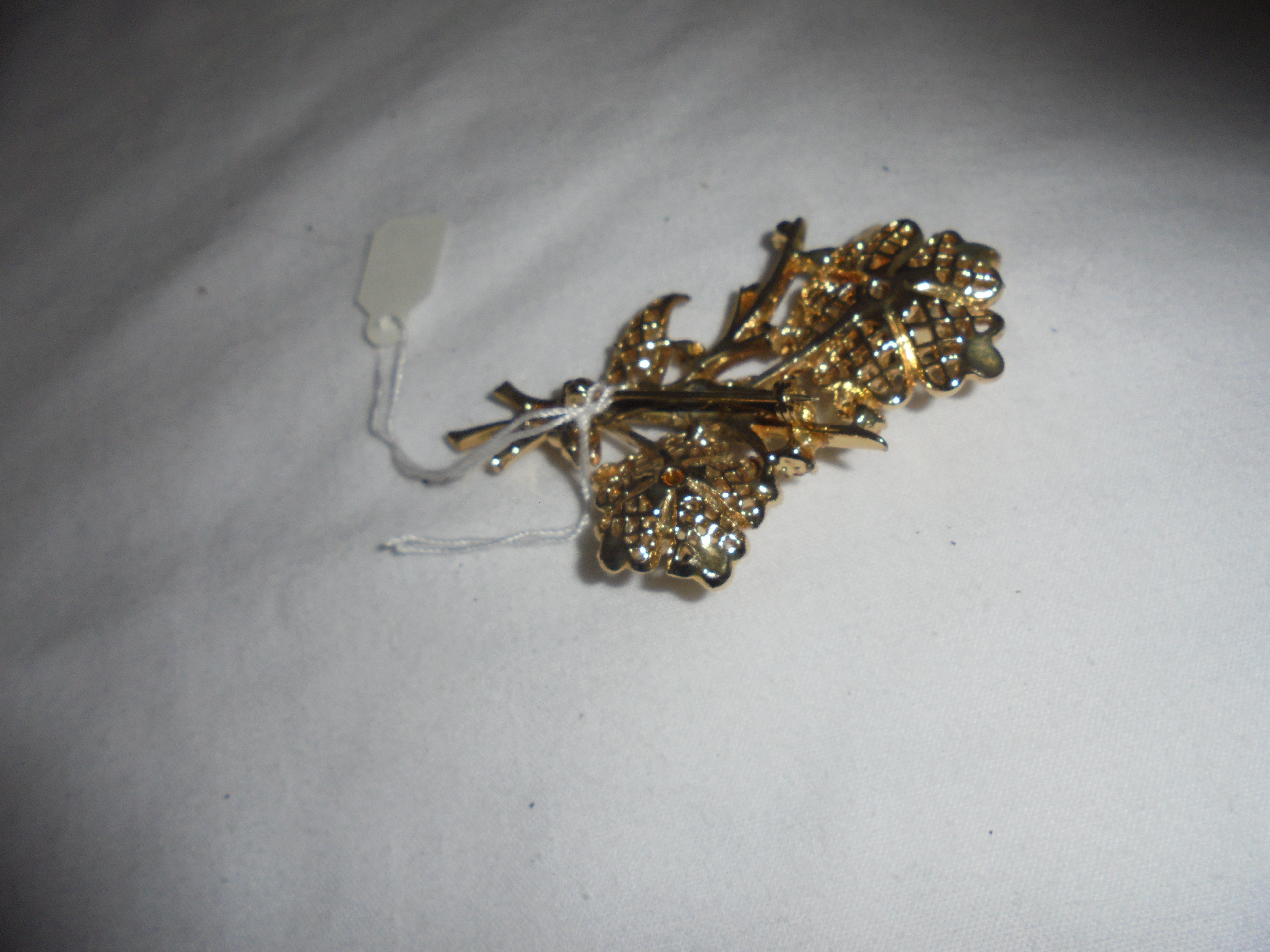 Coro Floral Pin Faux Pearls Gold Tone