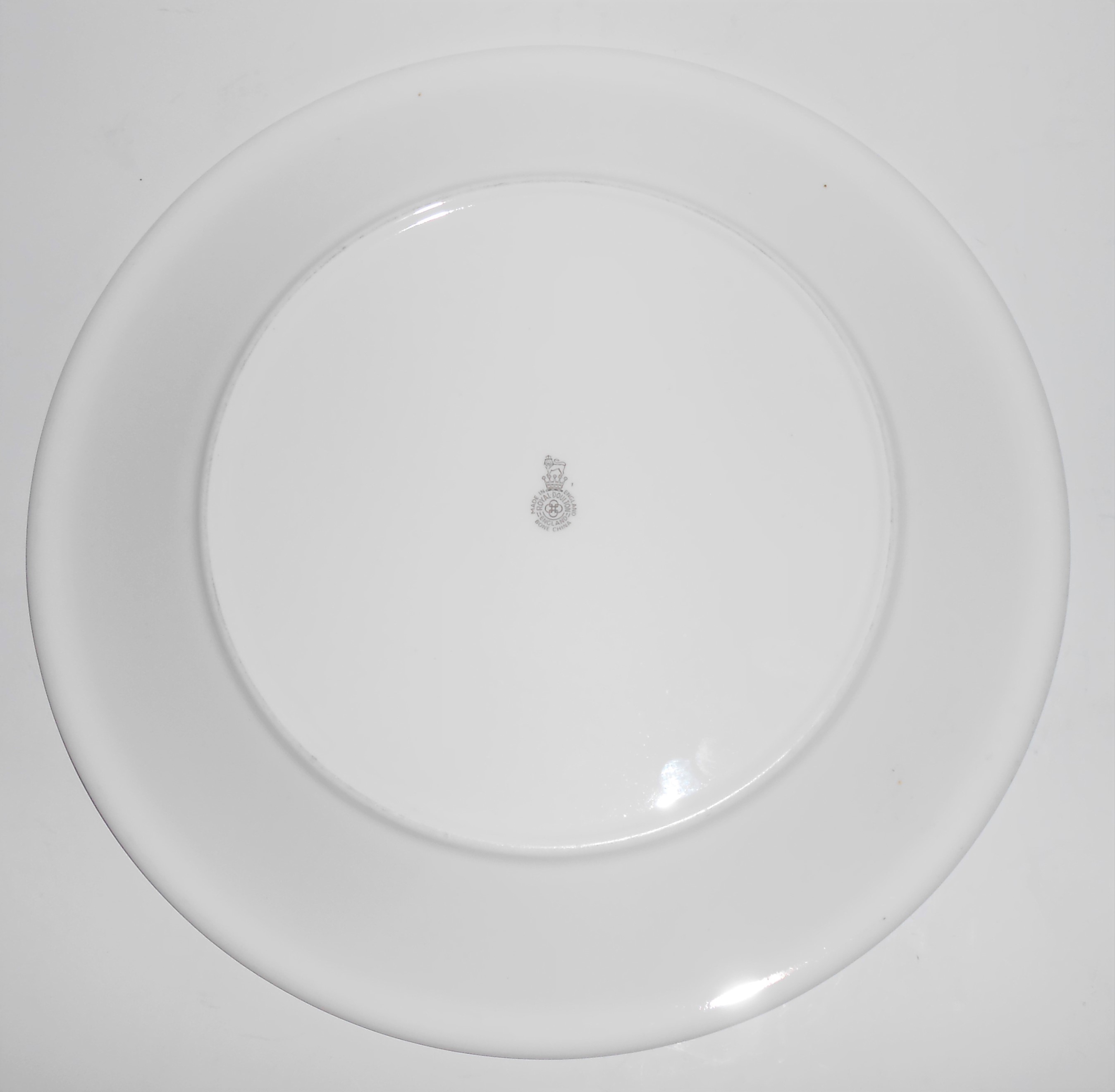 Royal Doulton China Gold Band Janet Dinner Plate