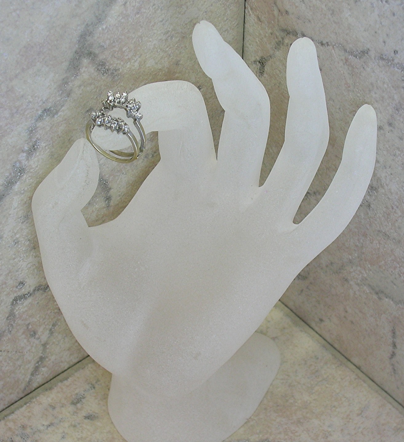 14K White Gold & Diamonds Flower   Ring Guard