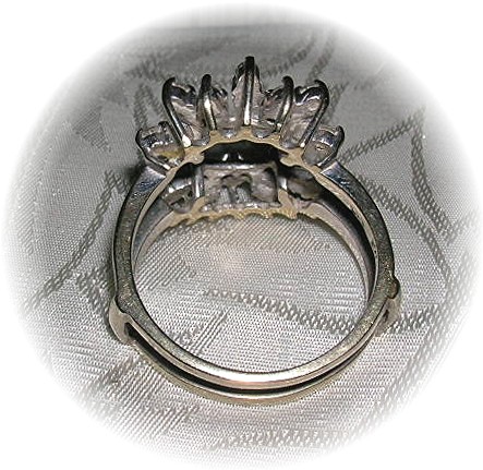 14K White Gold & Diamonds Flower   Ring Guard